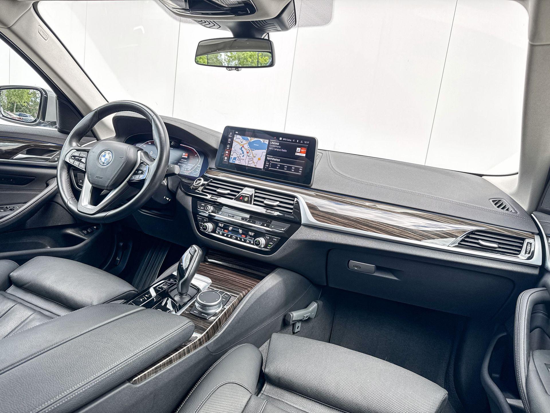 Foto van BMW 530e