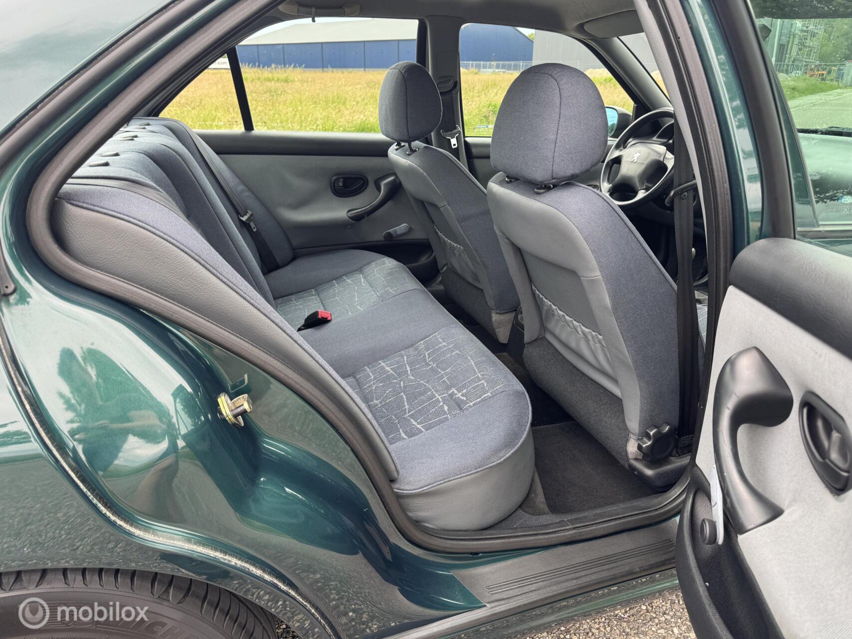 Foto van Peugeot 406