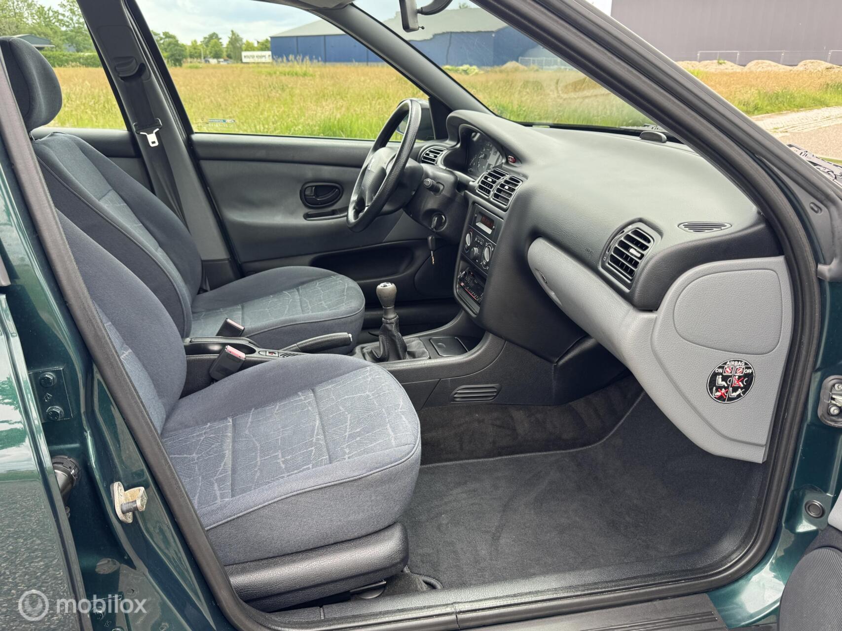 Foto van Peugeot 406