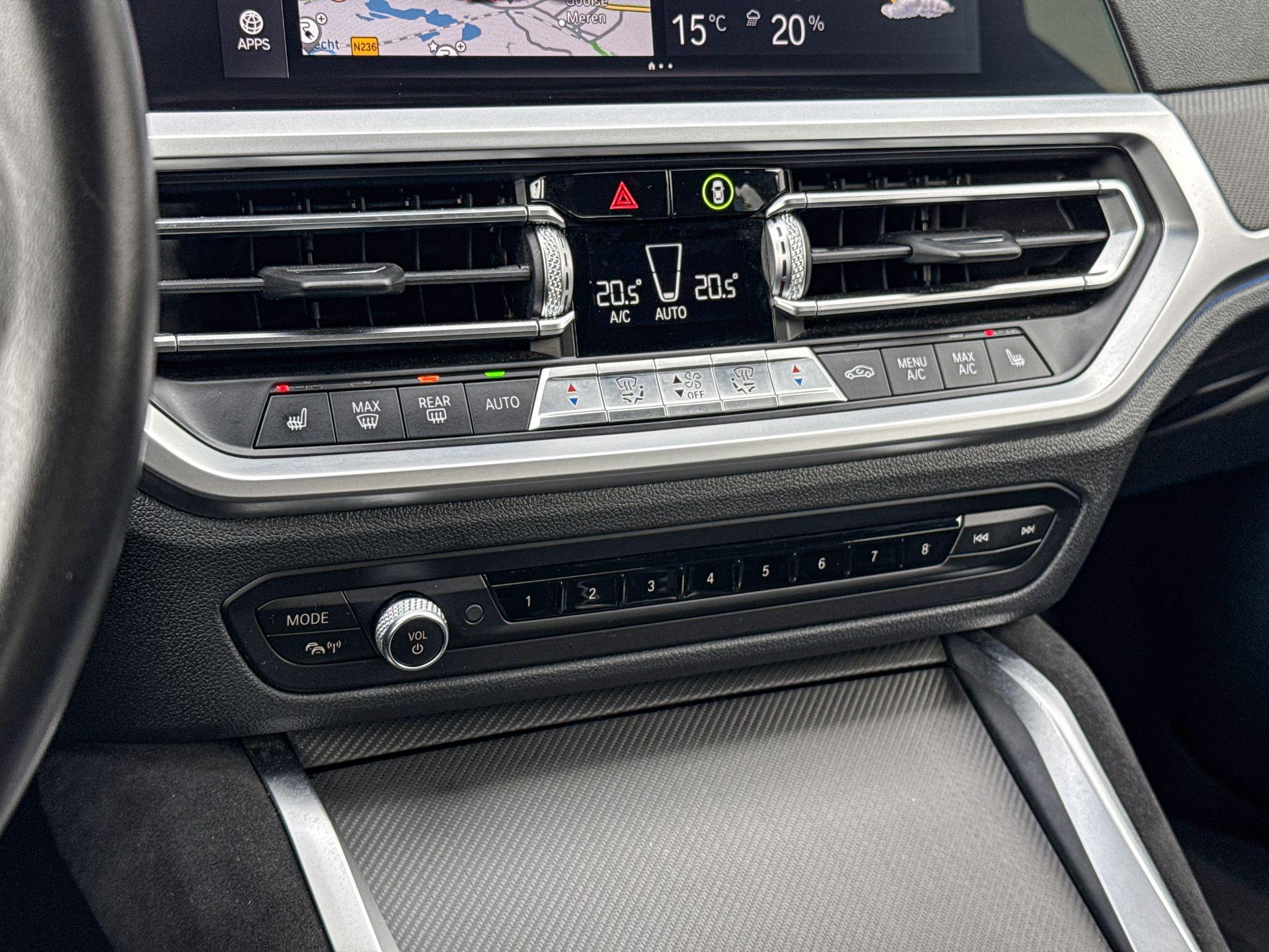 Foto van BMW 330e