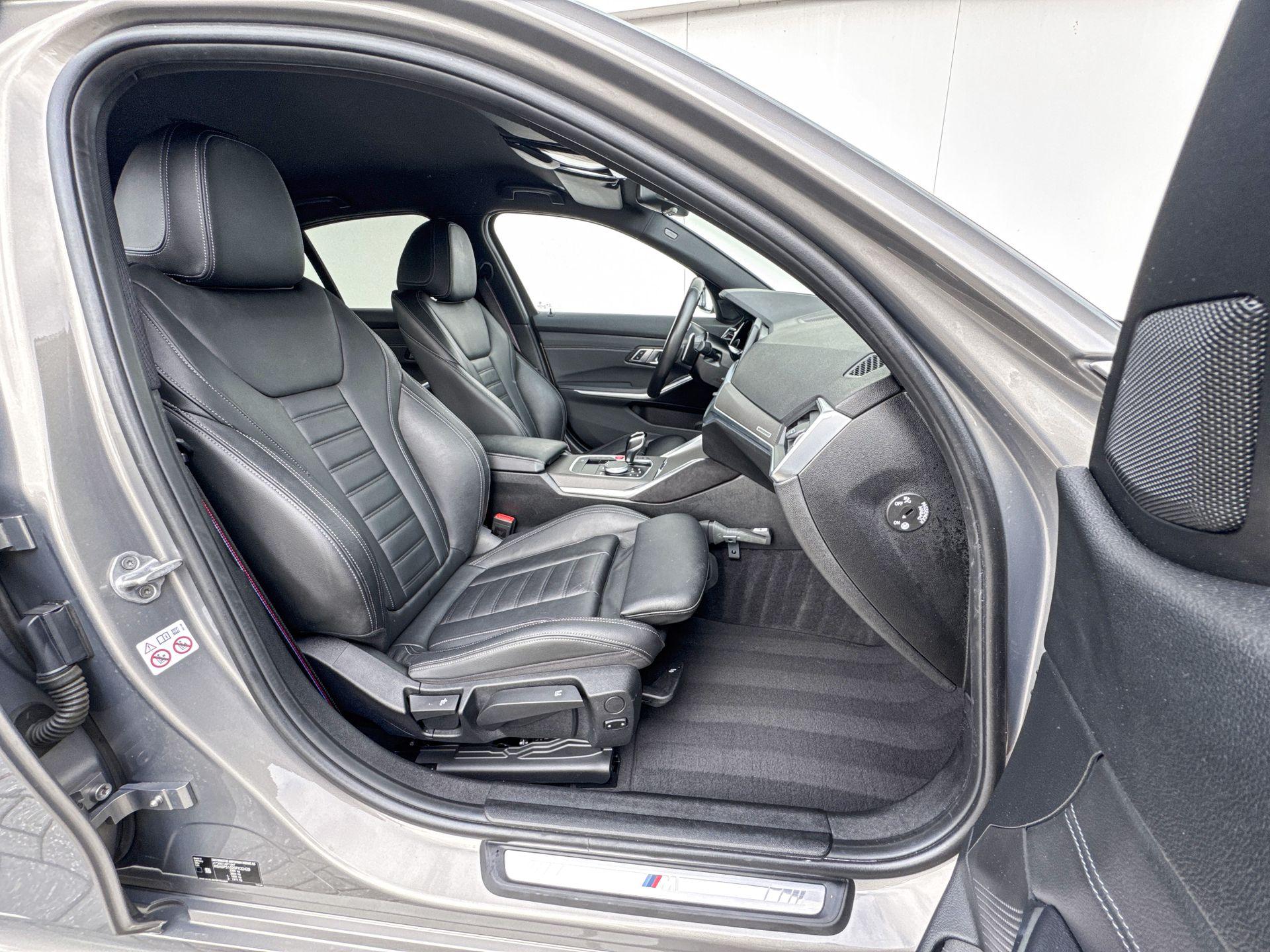 Foto van BMW 330e