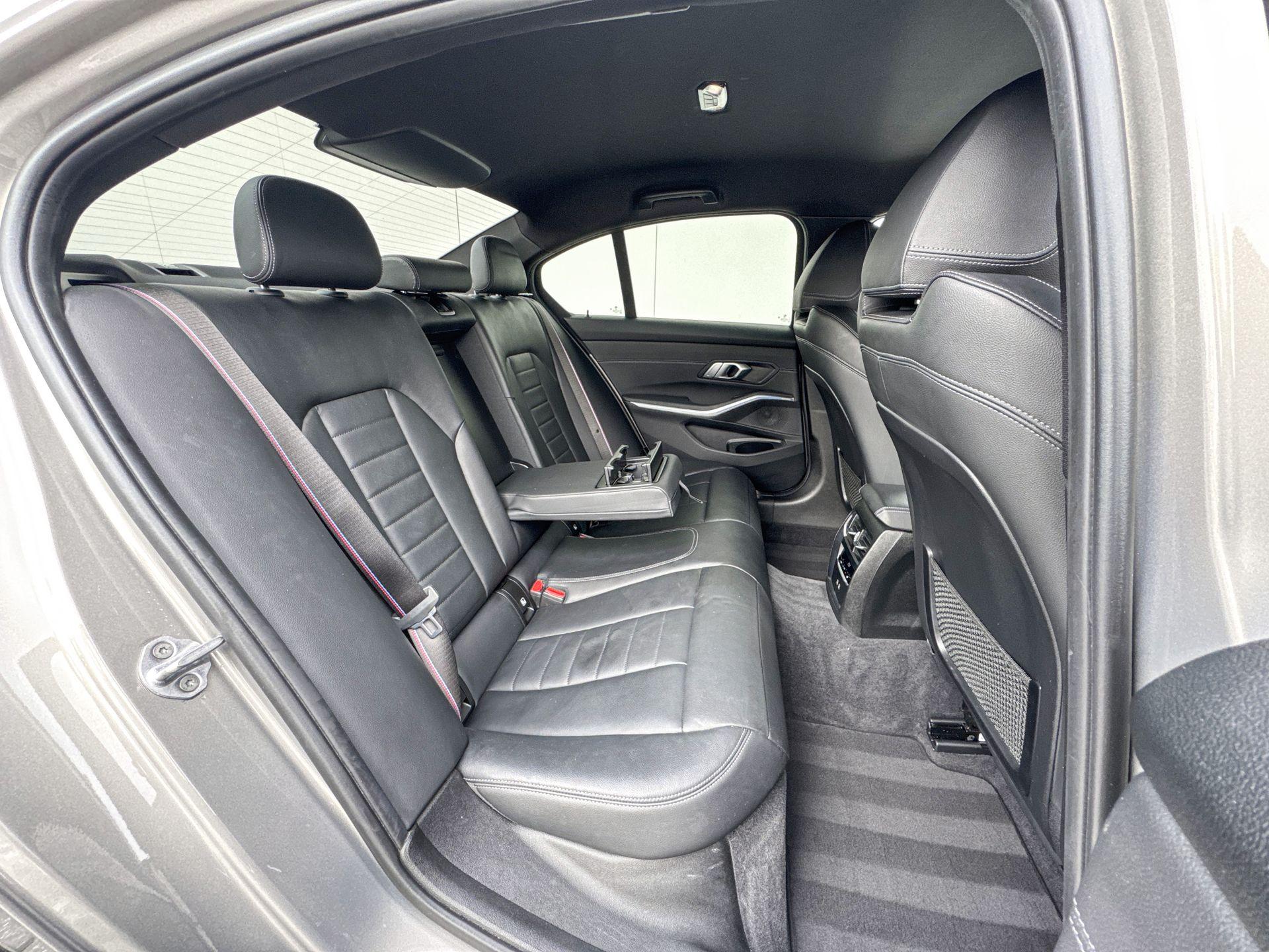 Foto van BMW 330e