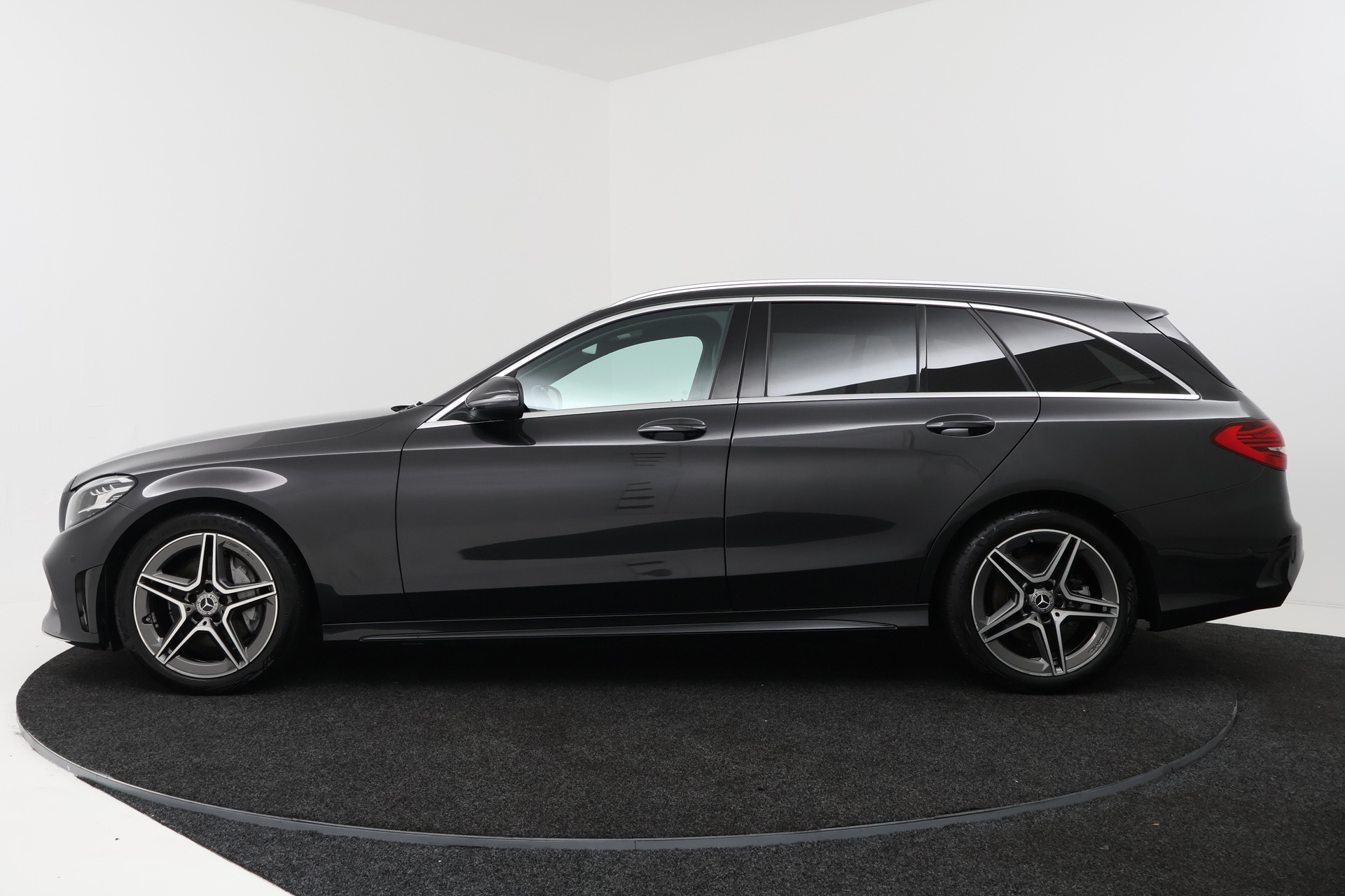 Foto van Mercedes-Benz C 200