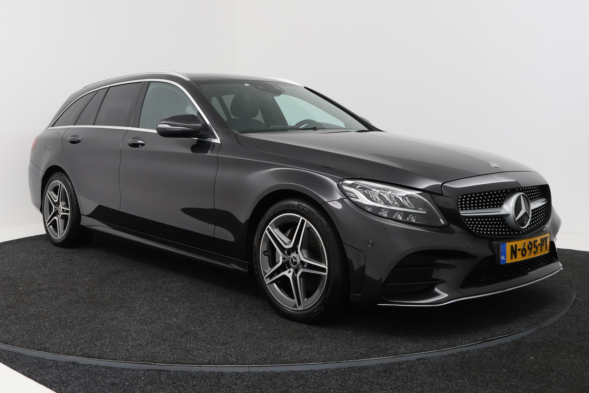 Foto van Mercedes-Benz C 200