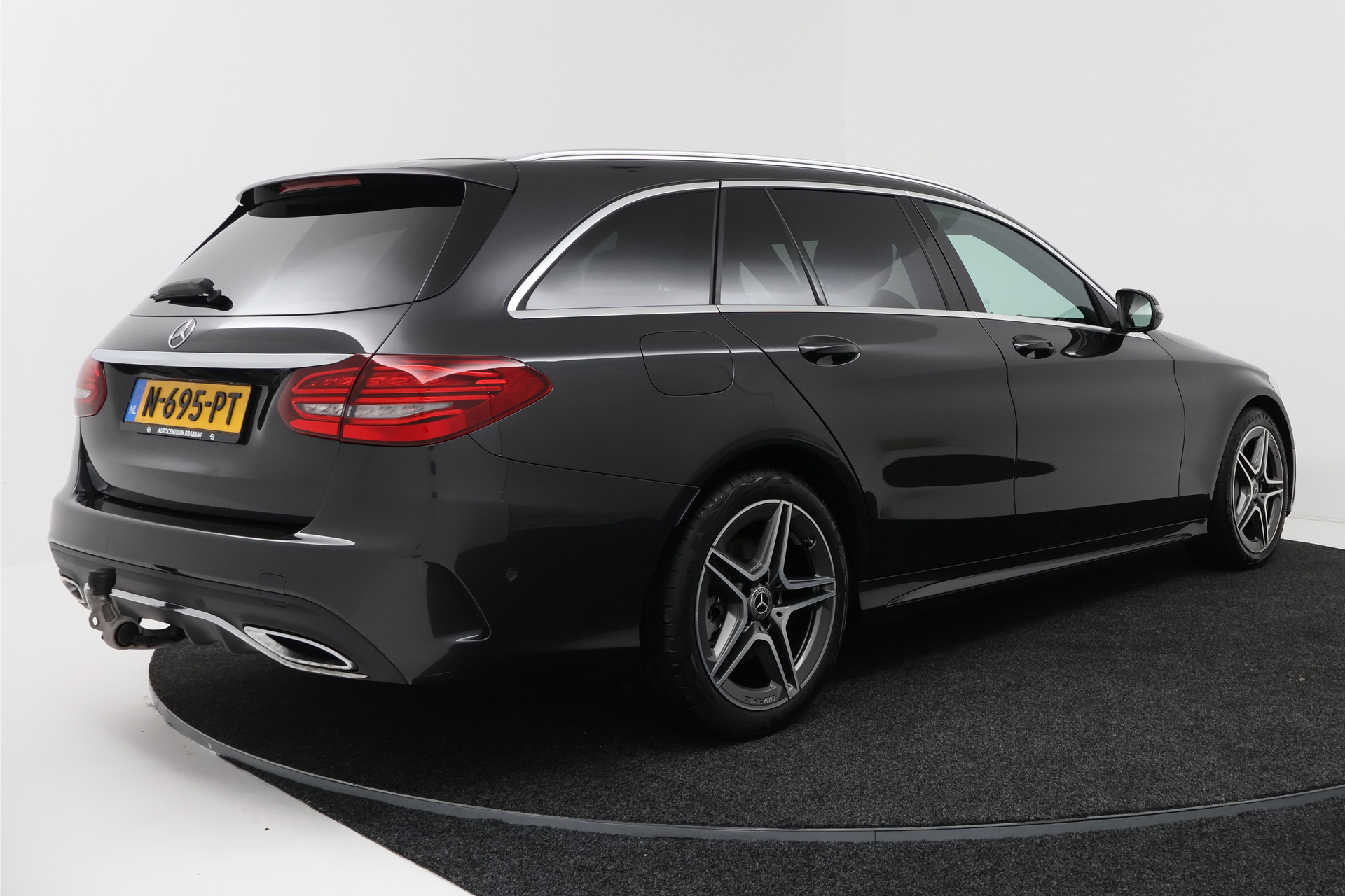Foto van Mercedes-Benz C 200