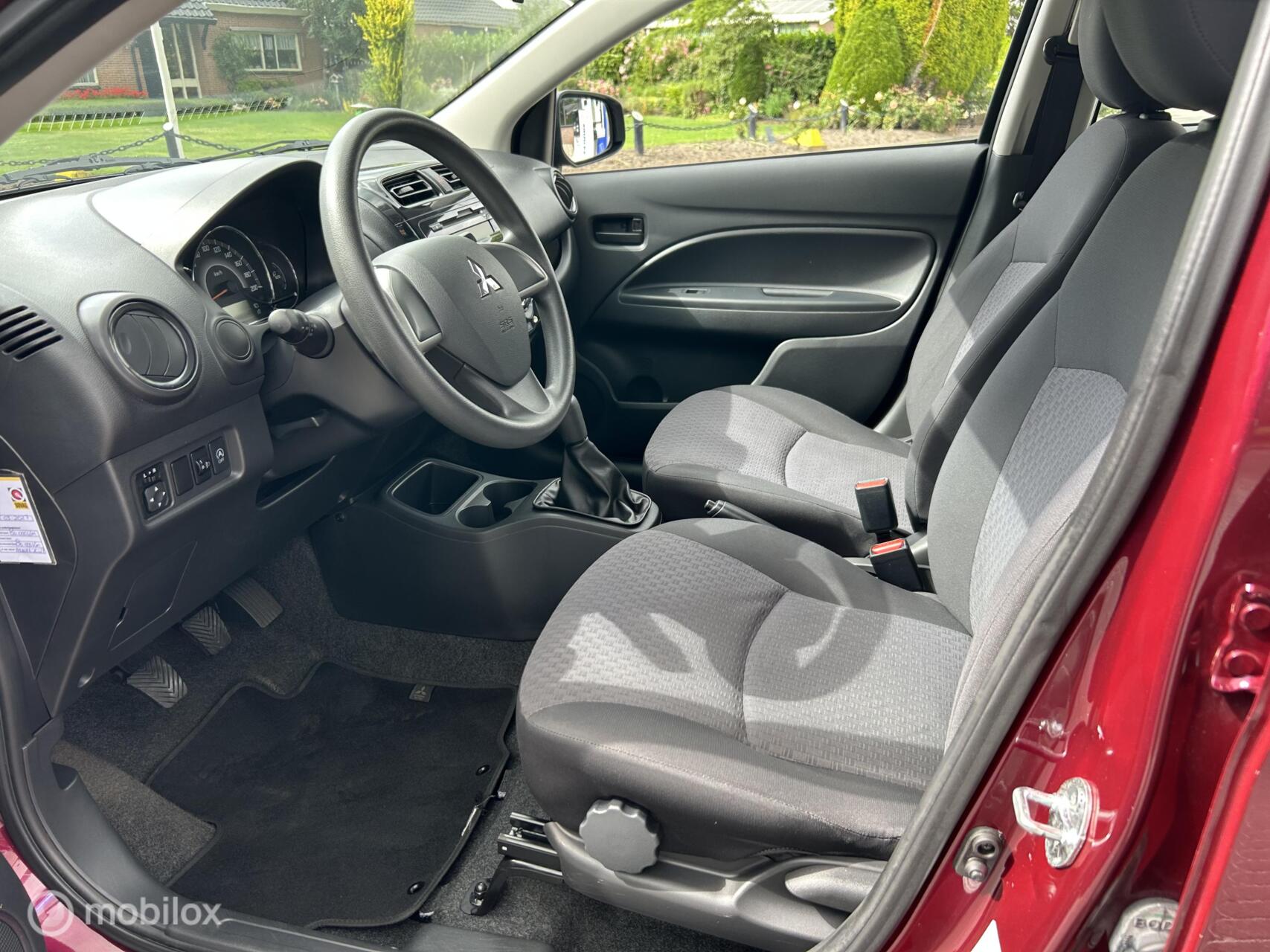 Foto van Mitsubishi Mitsubishi Space Star