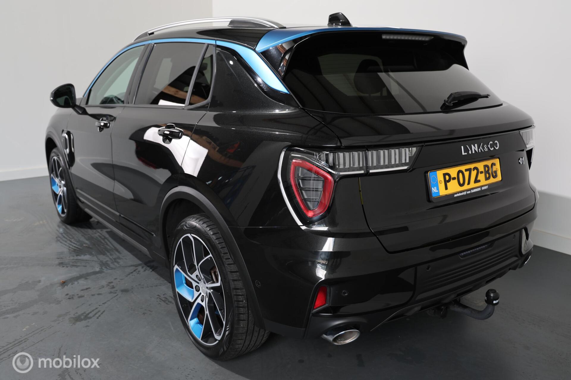 Foto van Lynk&co LYNK & Co 01