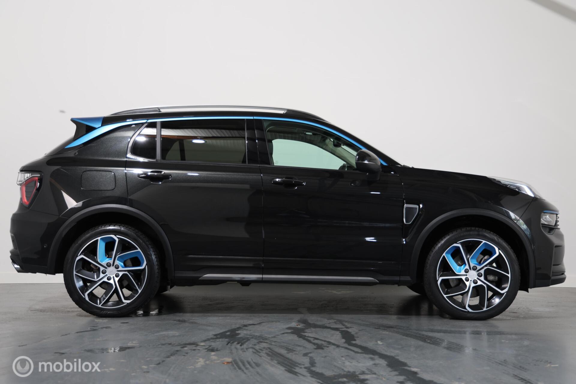 Foto van Lynk&co LYNK & Co 01
