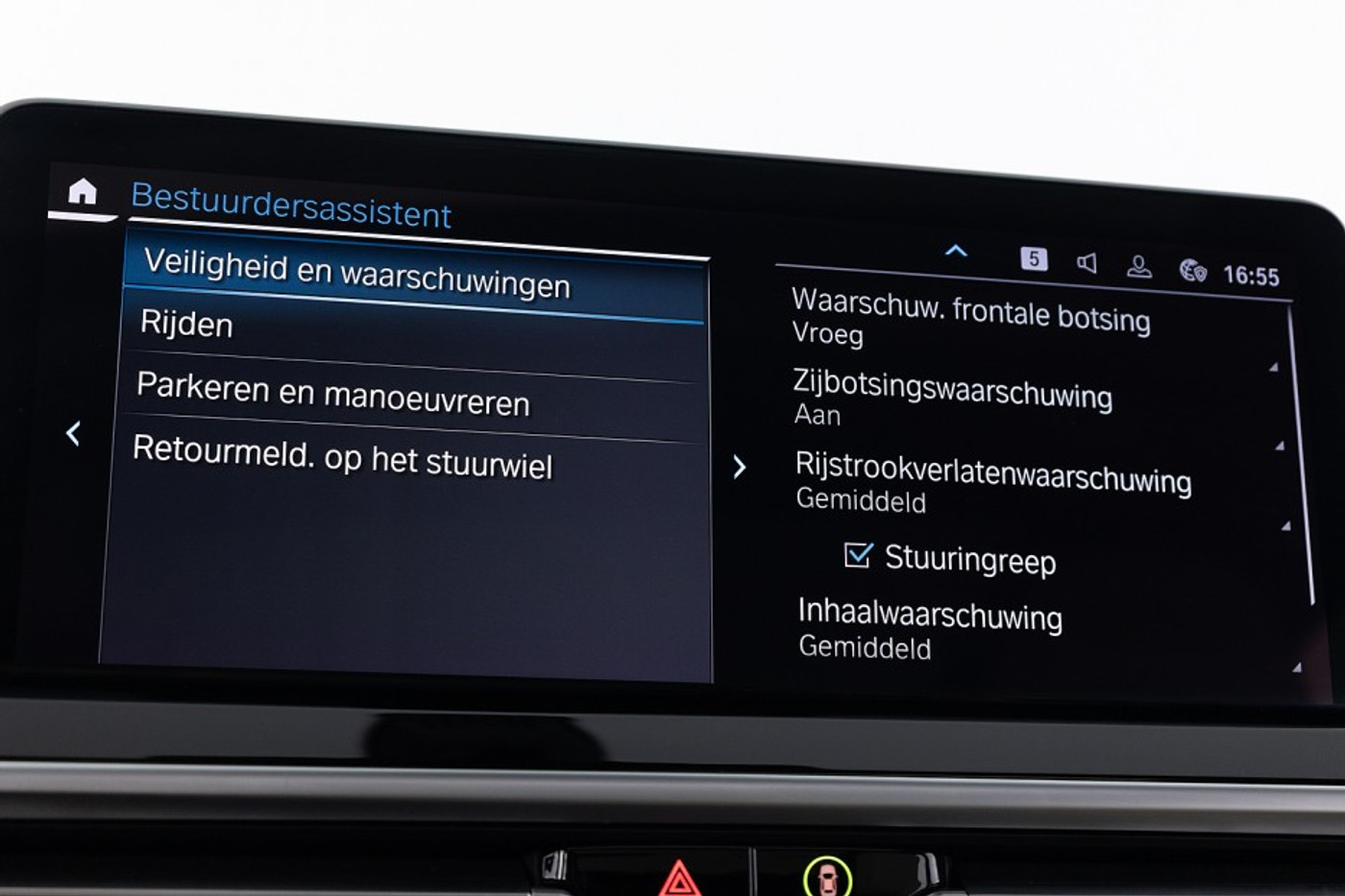 Foto van BMW Ix3