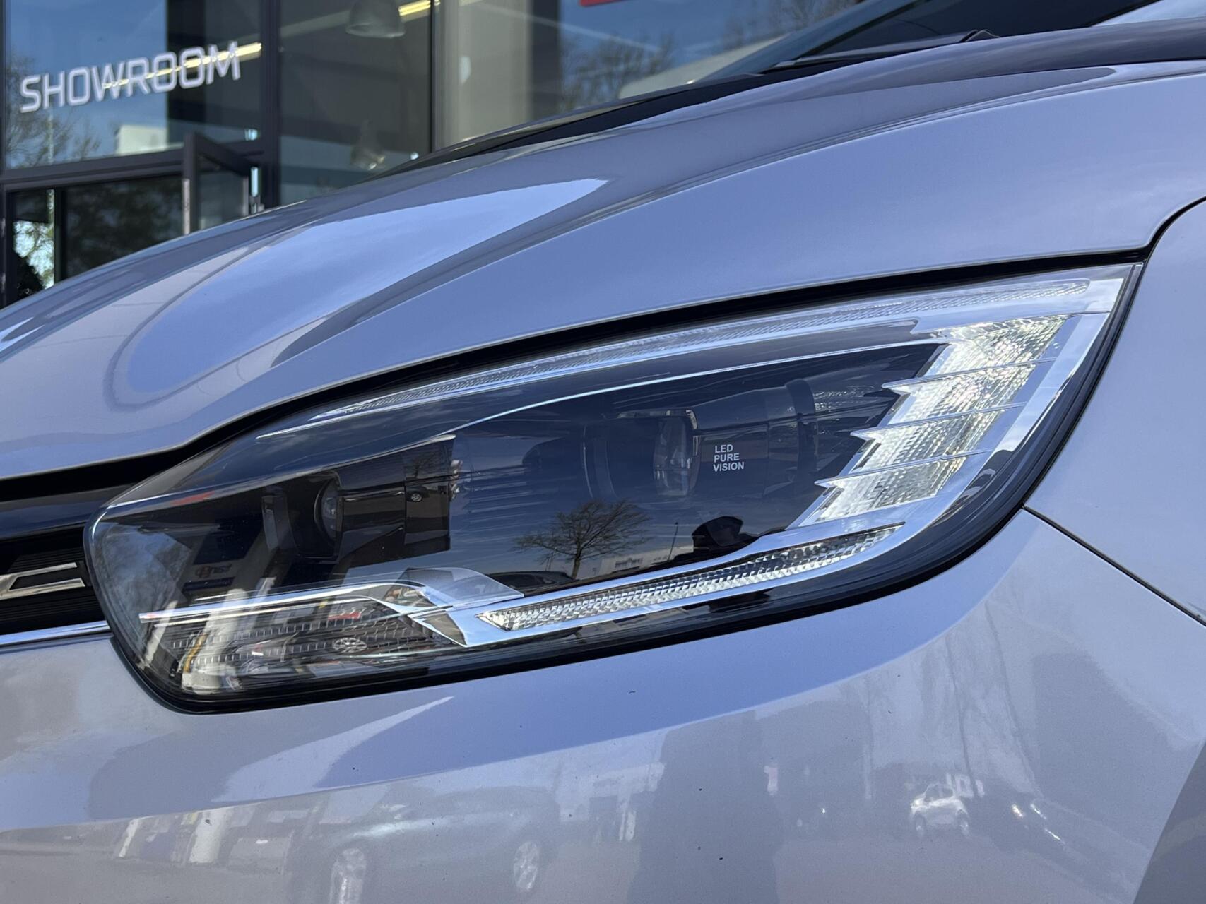 Foto van Renault Scénic