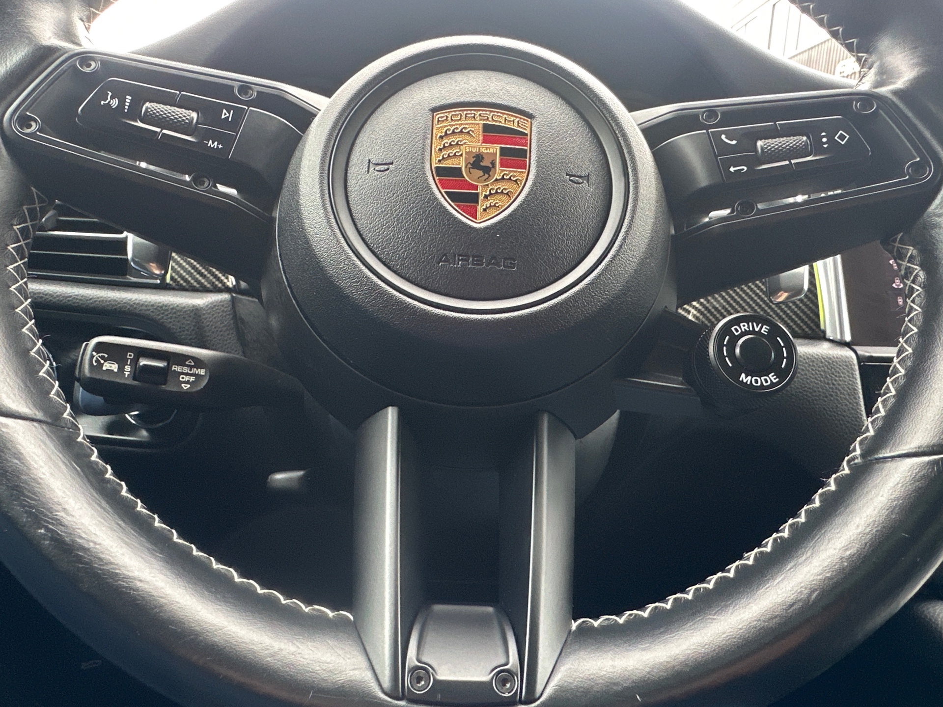 Foto van Porsche Macan T