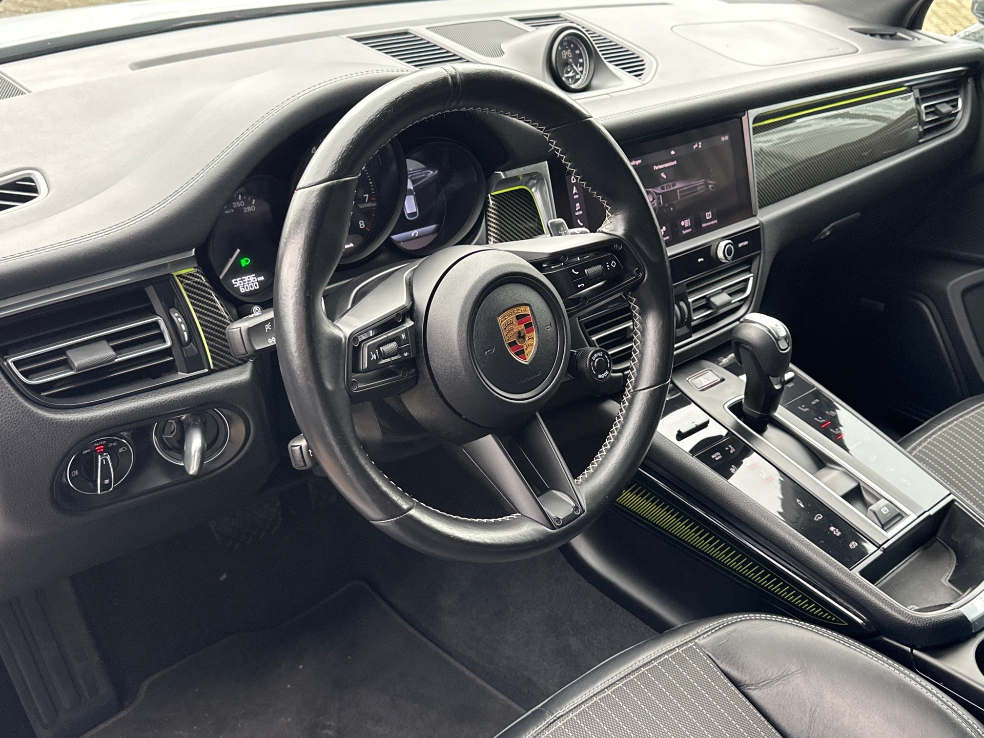 Foto van Porsche Macan T
