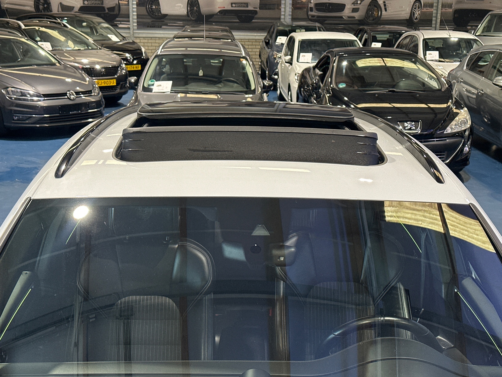 Foto van Porsche Macan T