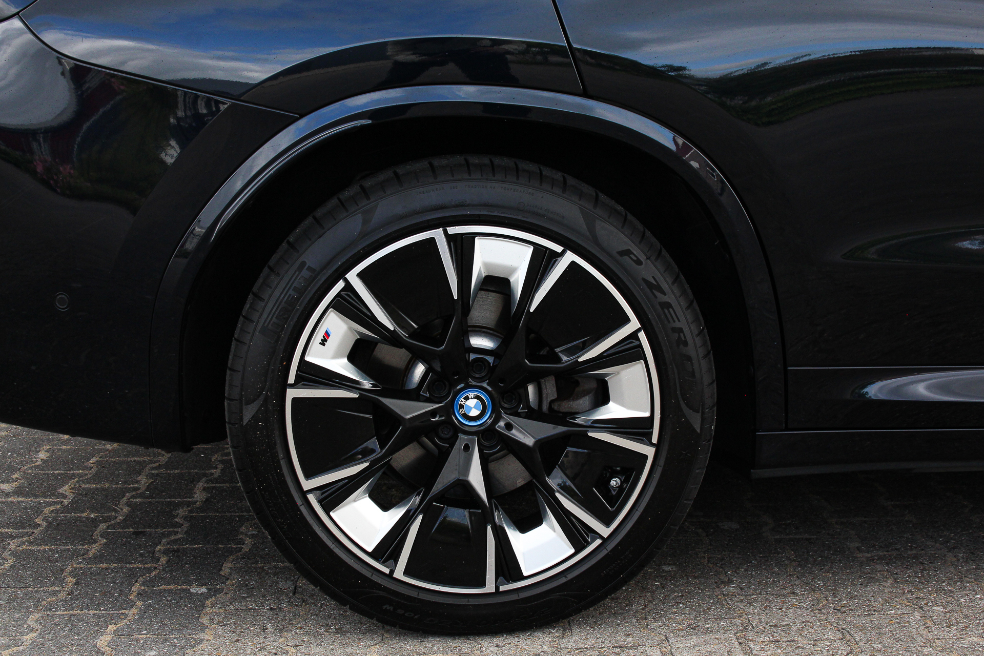 Foto van BMW Ix3