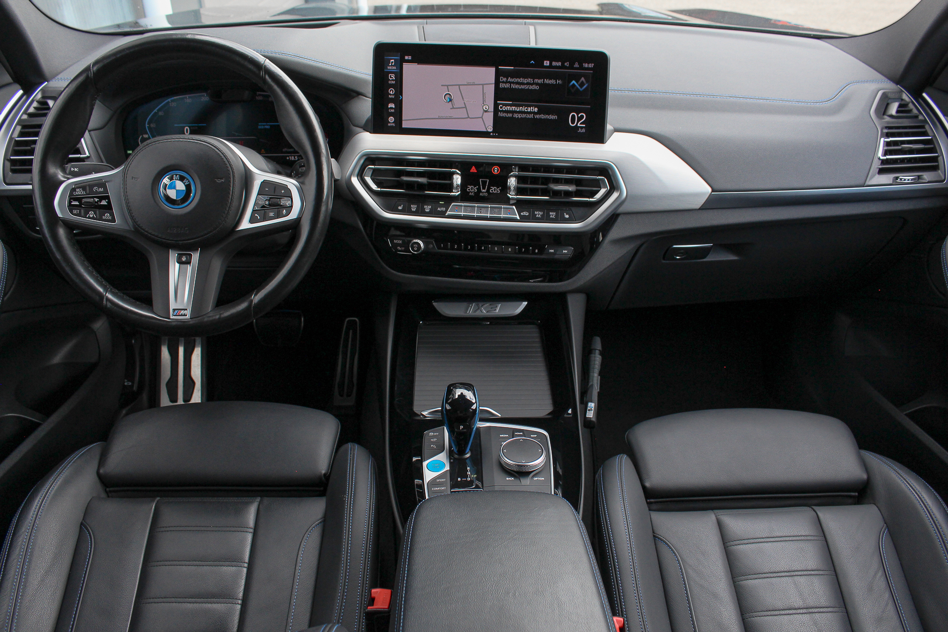 Foto van BMW Ix3