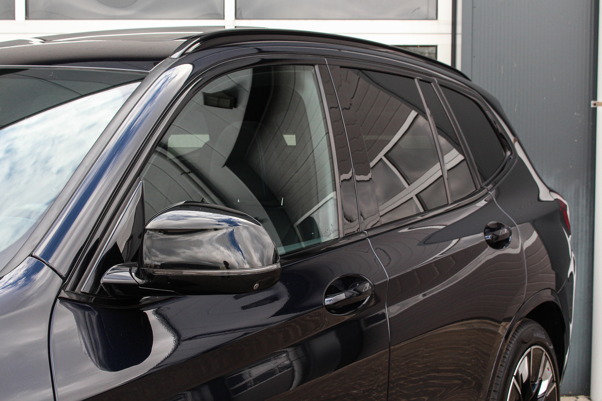 Foto van BMW Ix3