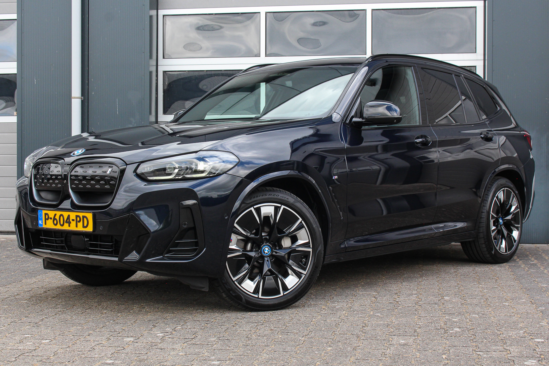 Foto van BMW Ix3