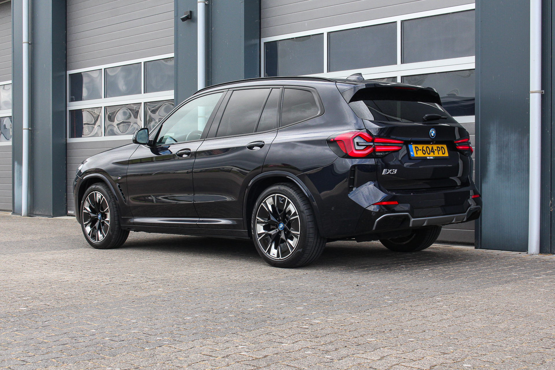 Foto van BMW Ix3