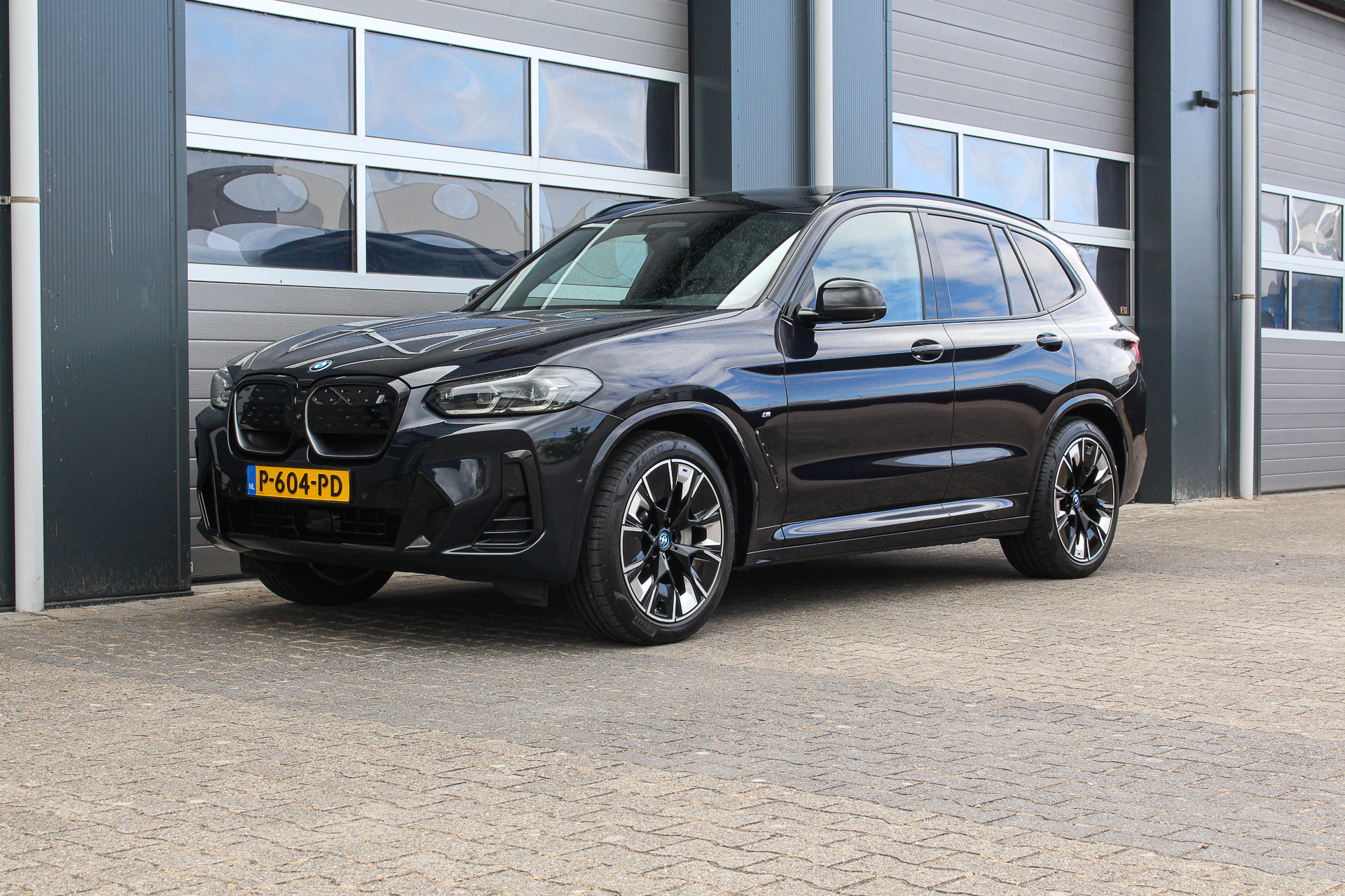 Foto van BMW Ix3