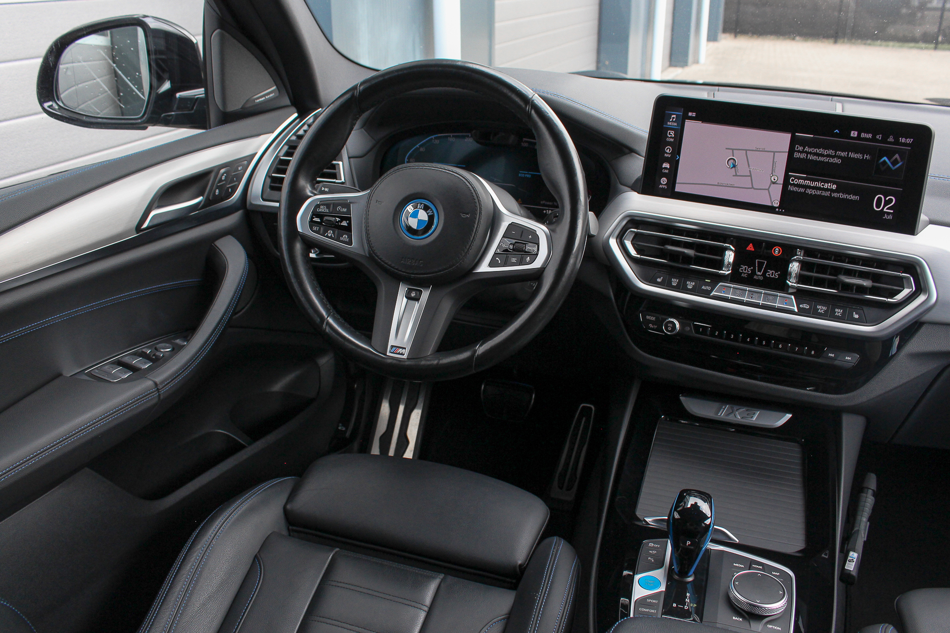 Foto van BMW Ix3