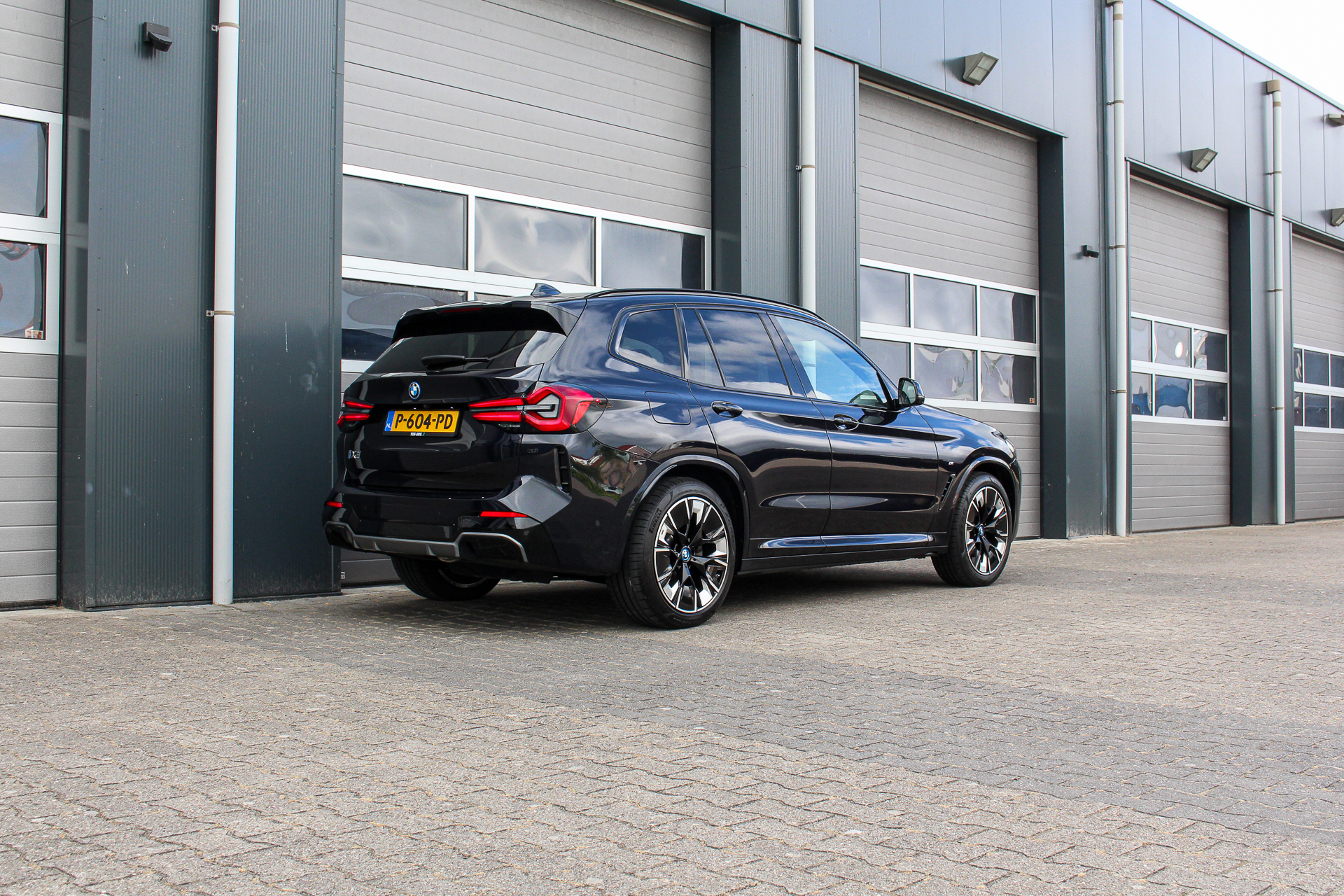 Foto van BMW Ix3