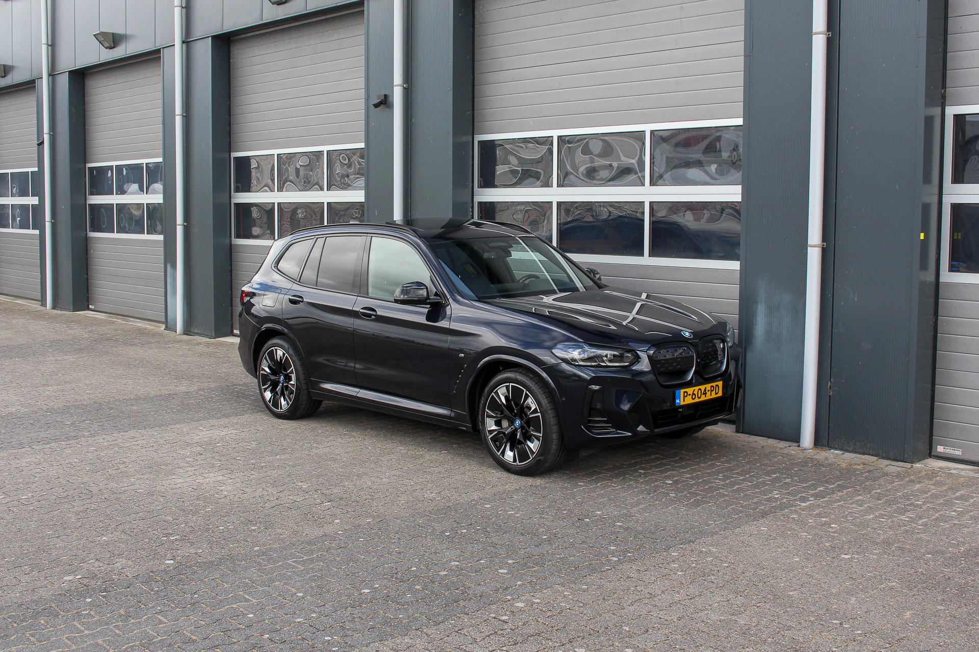 Foto van BMW Ix3