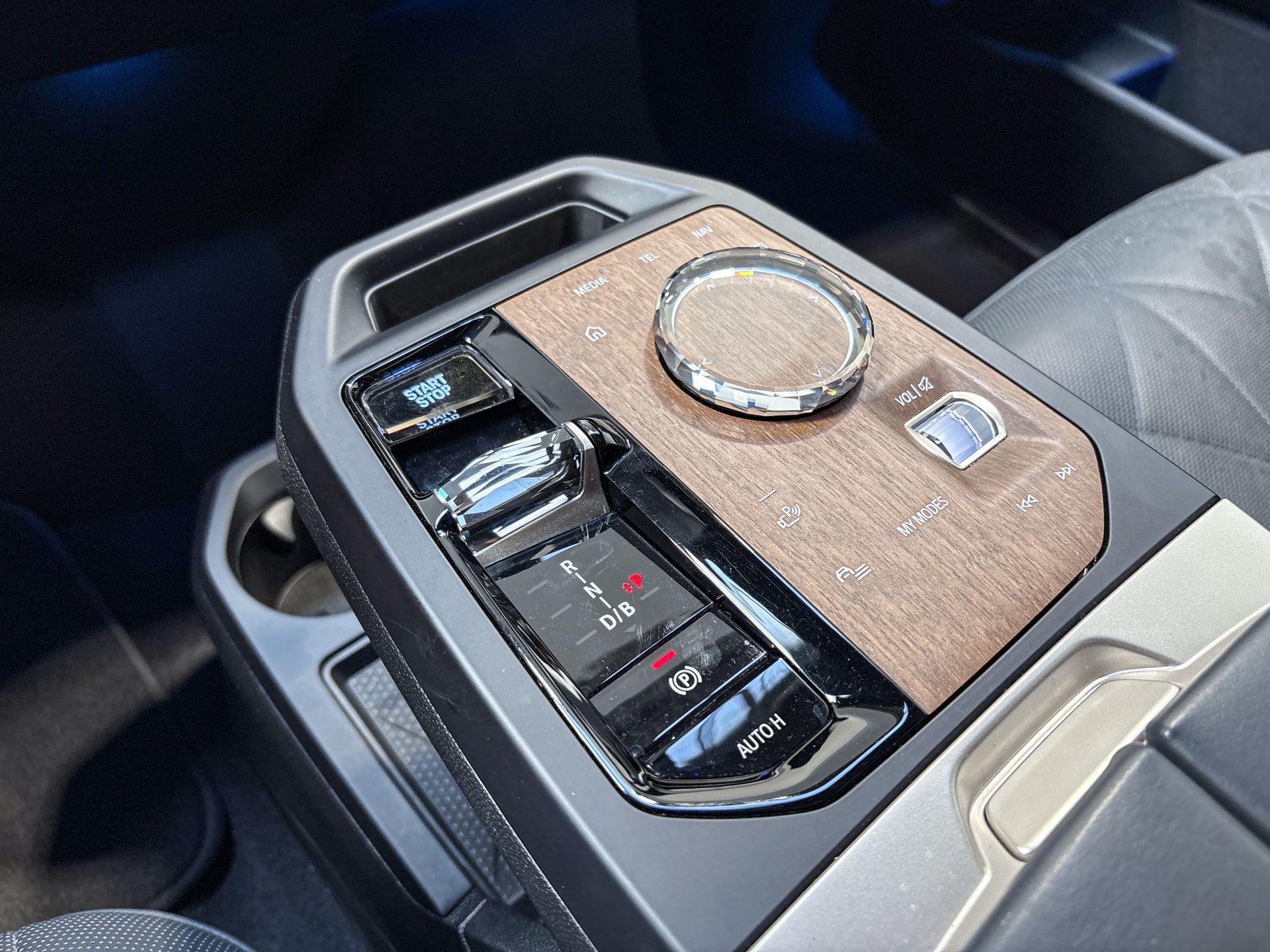 Foto van BMW Ix Xdrive40