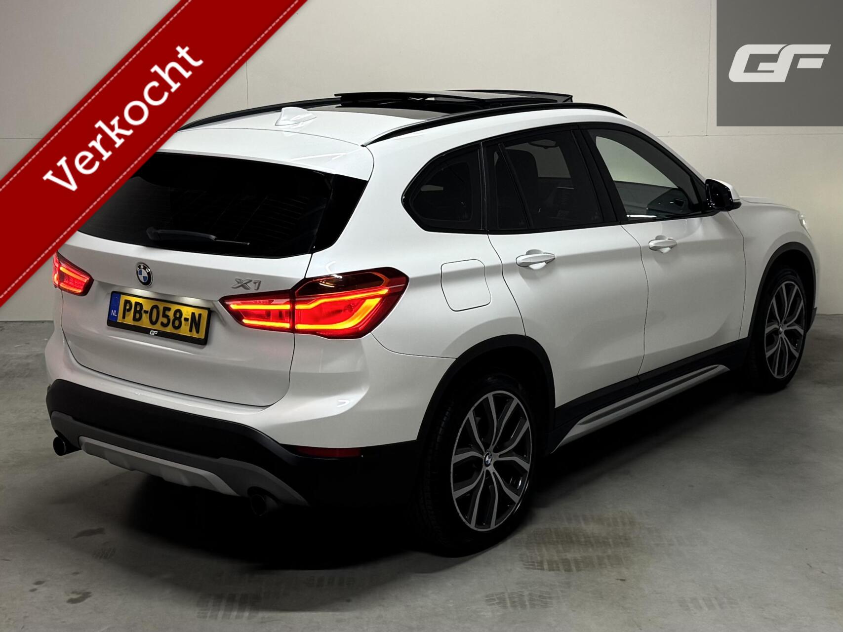 Foto van BMW X1 Sdrive20i
