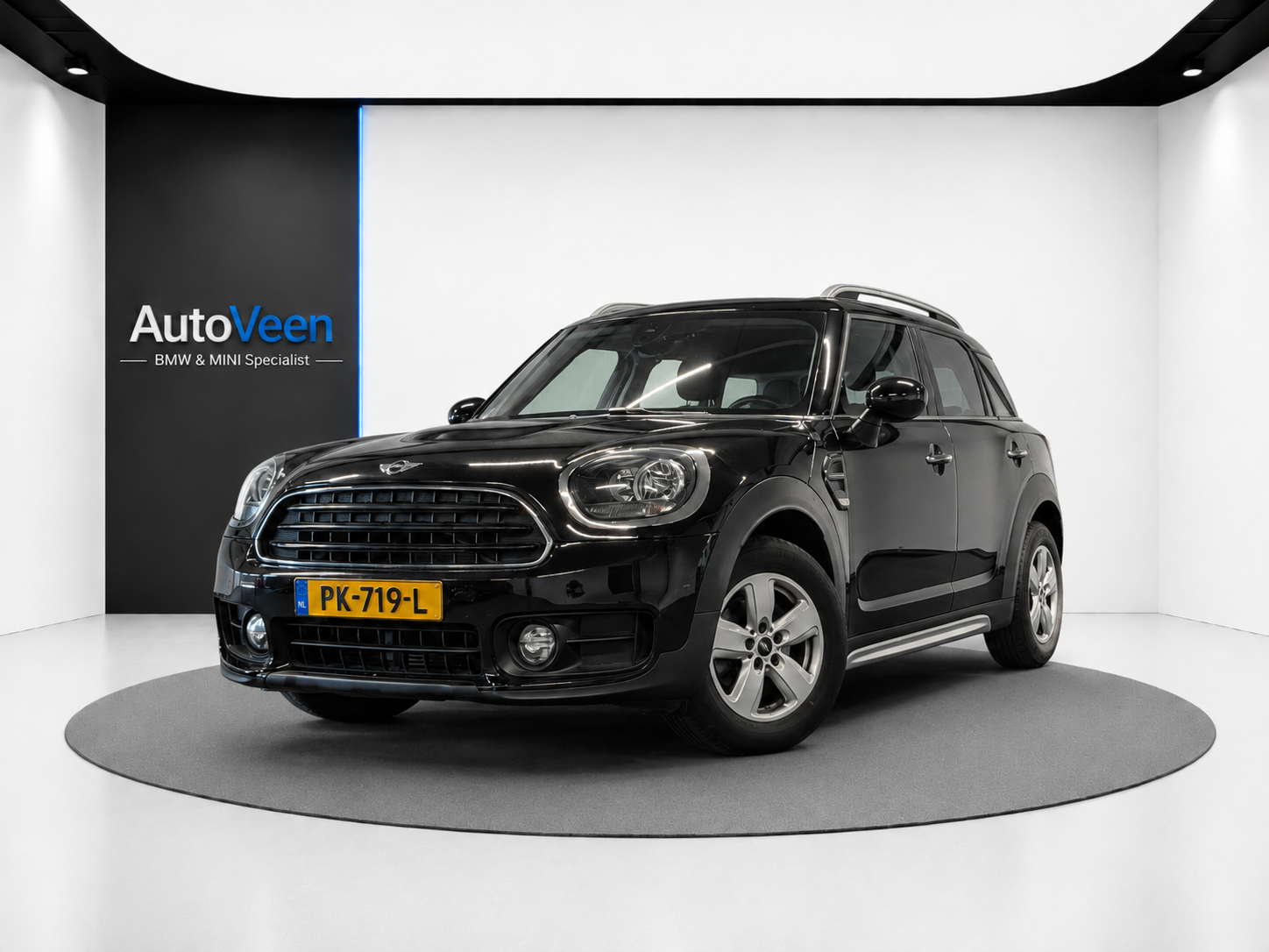 Foto van MINI COUNTRYMAN COOPER
