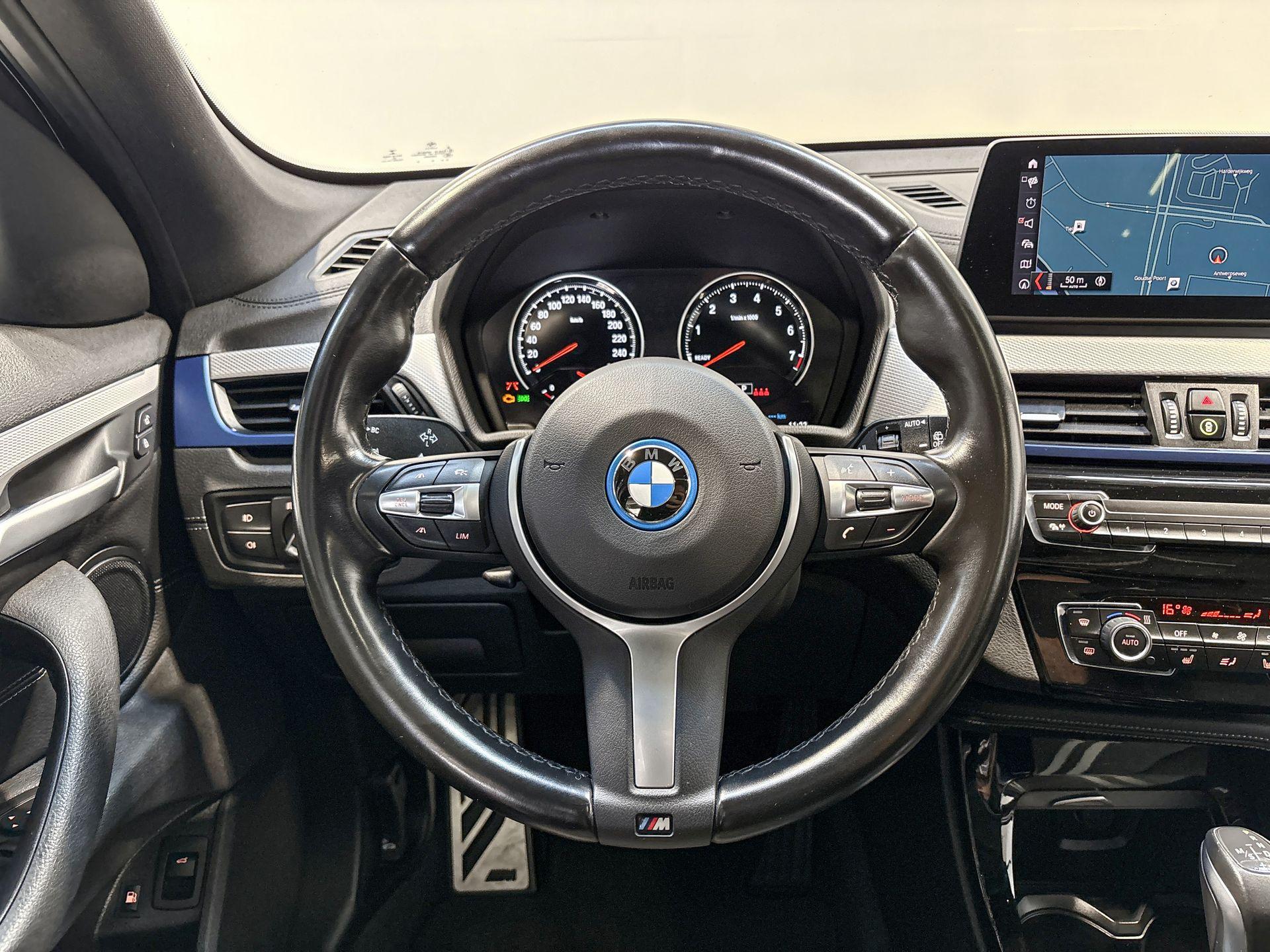 Foto van BMW X1 Xdrive25e
