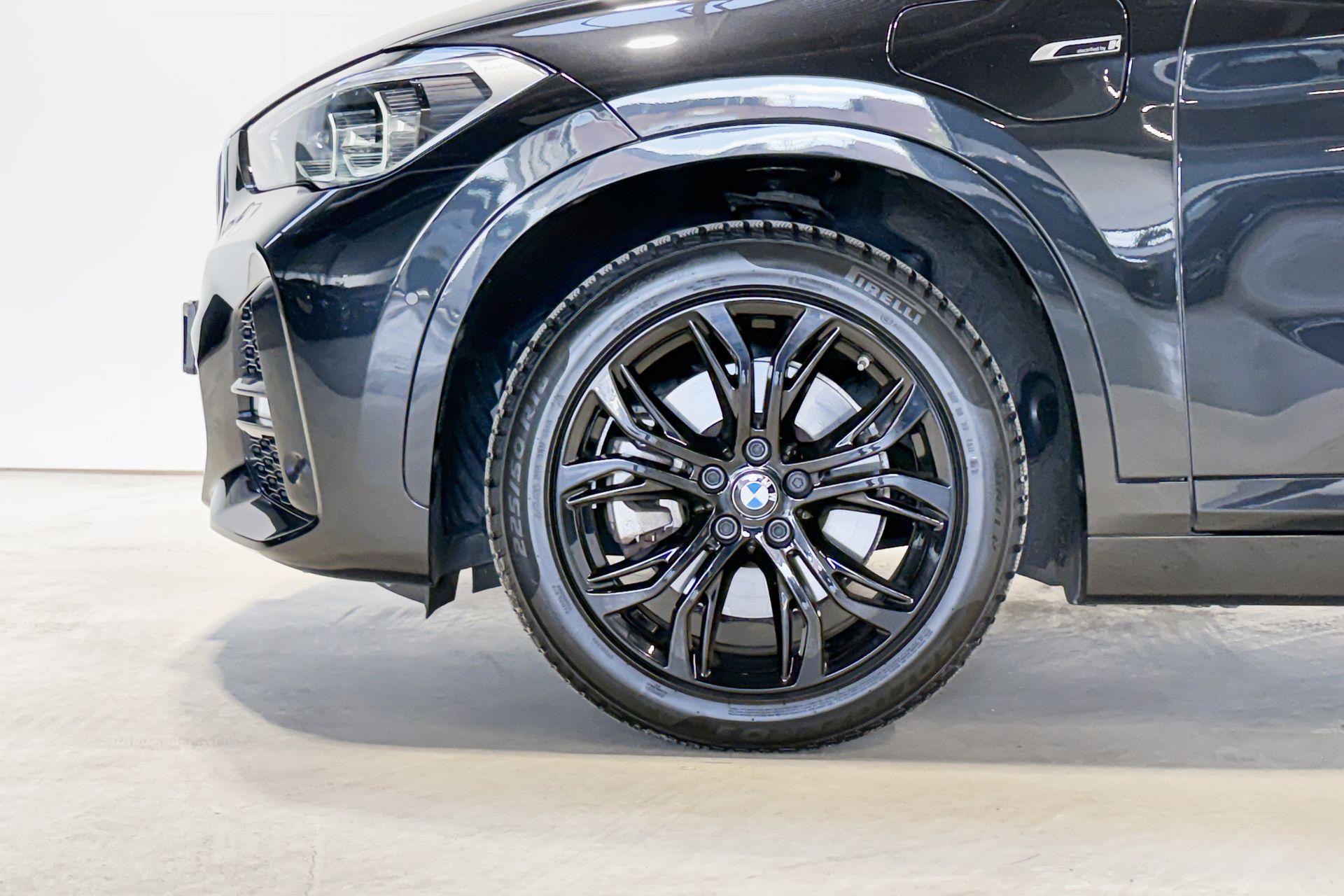 Foto van BMW X1 Xdrive25e