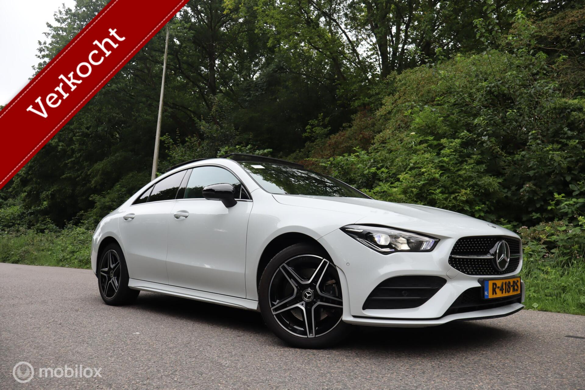 Mercedes-Benz Cla 250 E 250e AMG Line | Keyless | Pano | Carplay 2022 - voorkant