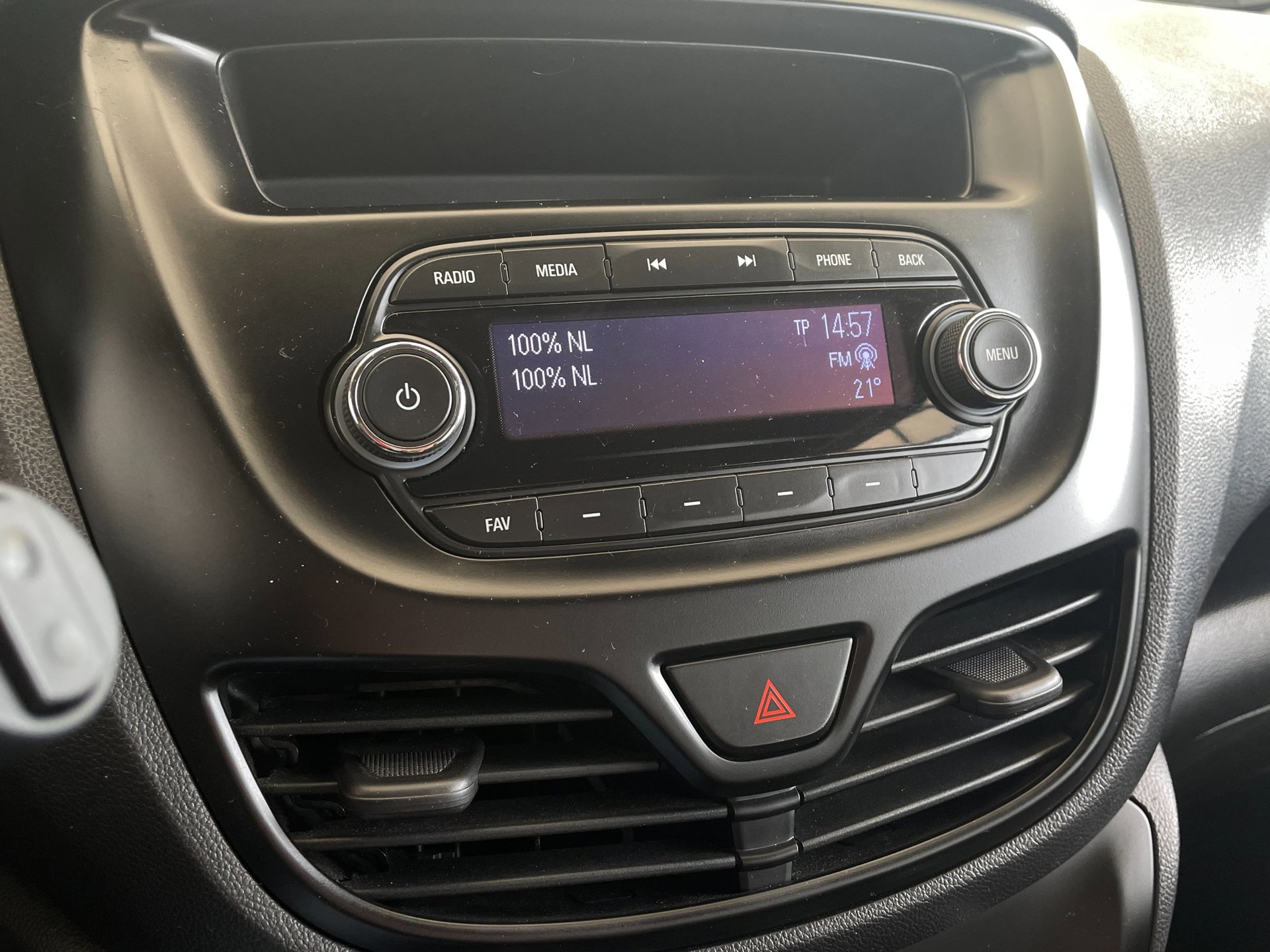 Foto van Opel Karl / Viva
