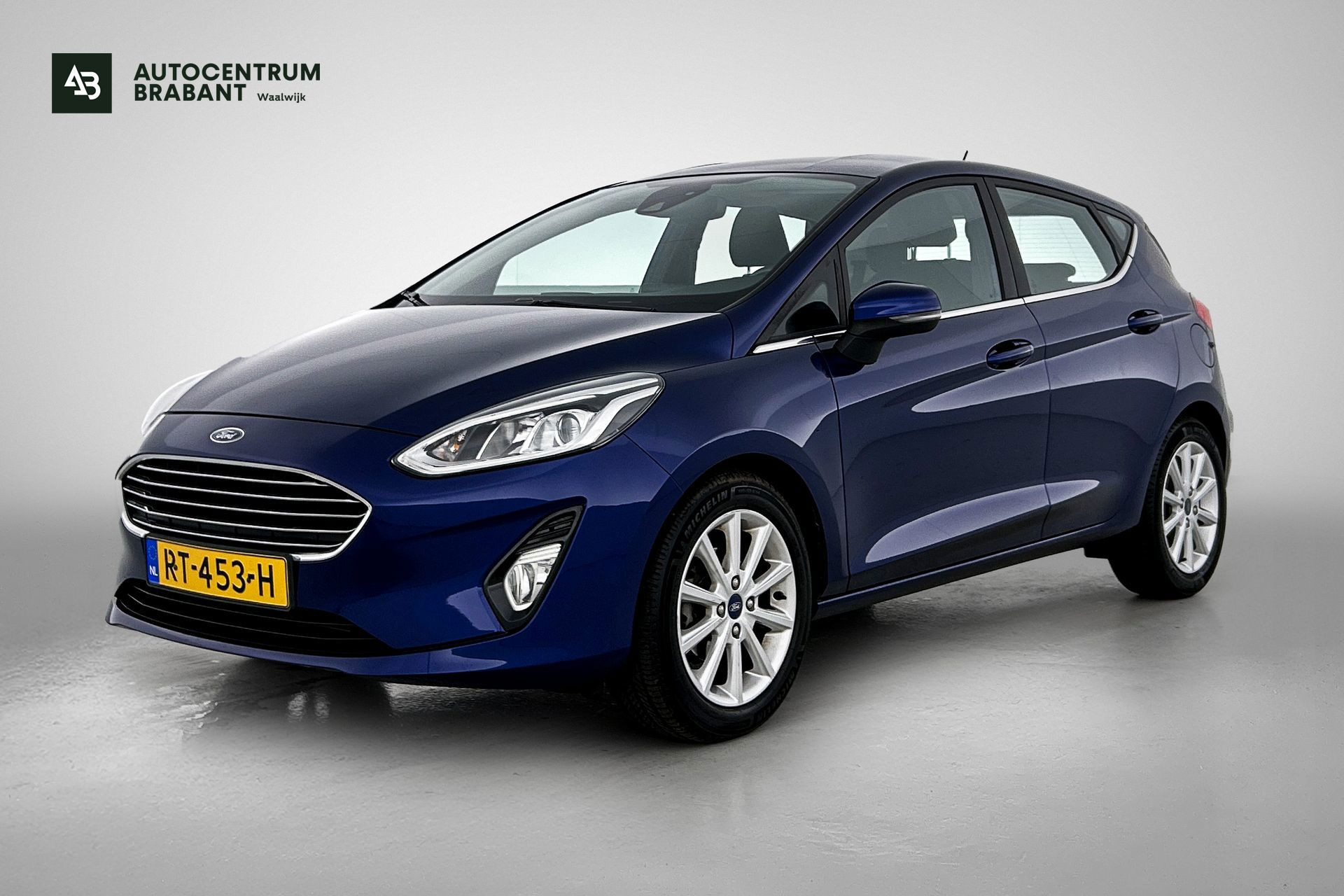 Ford Fiesta 1.0 EcoBoost Titanium Automaat (NAVIGATIE, STUURBEDIENING, CARPLAY, 1e EIGENAAR, GOED ONDERHOUDEN) 2018 - voorkant