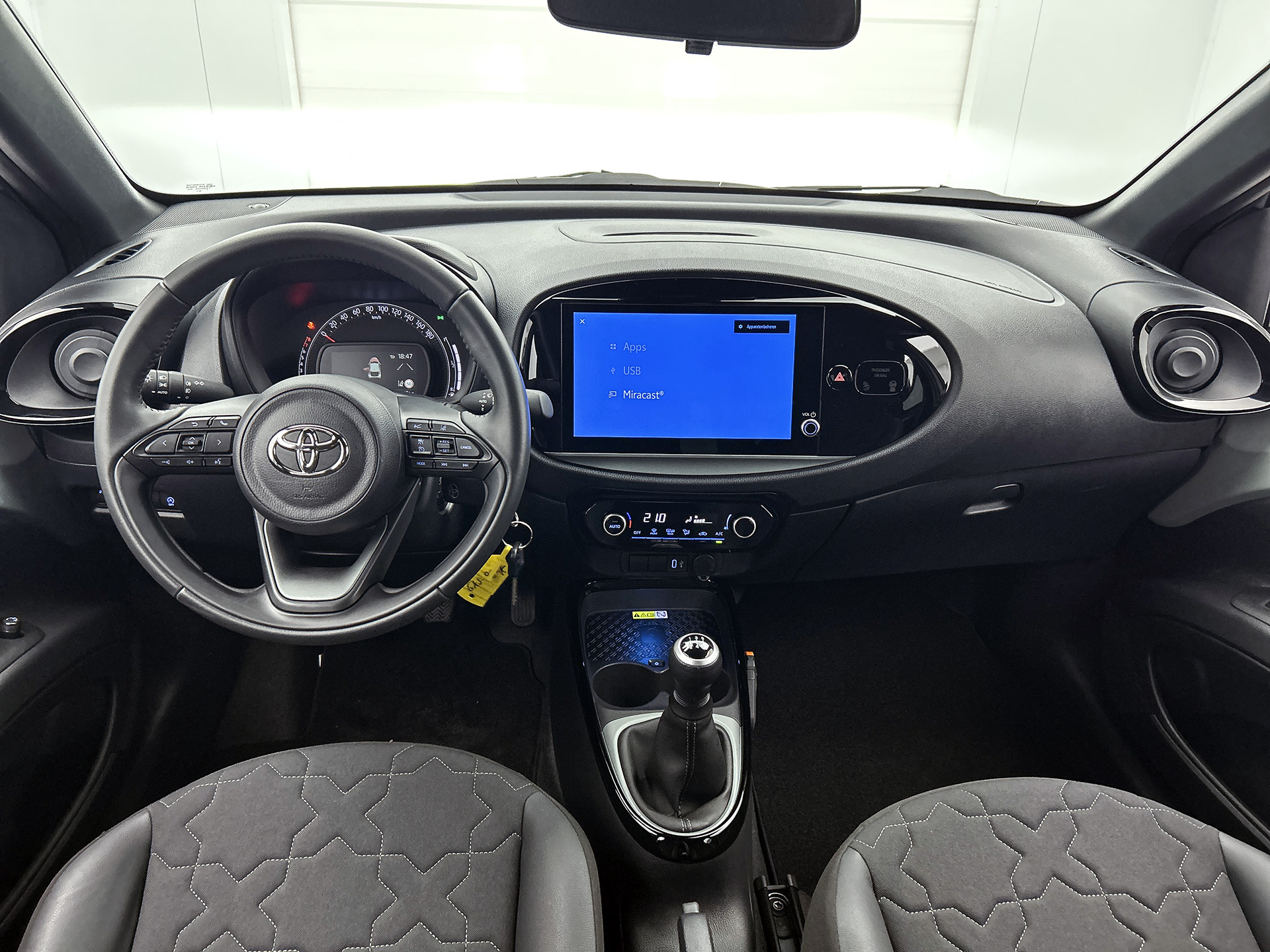 Foto van Toyota Toyota Aygo X