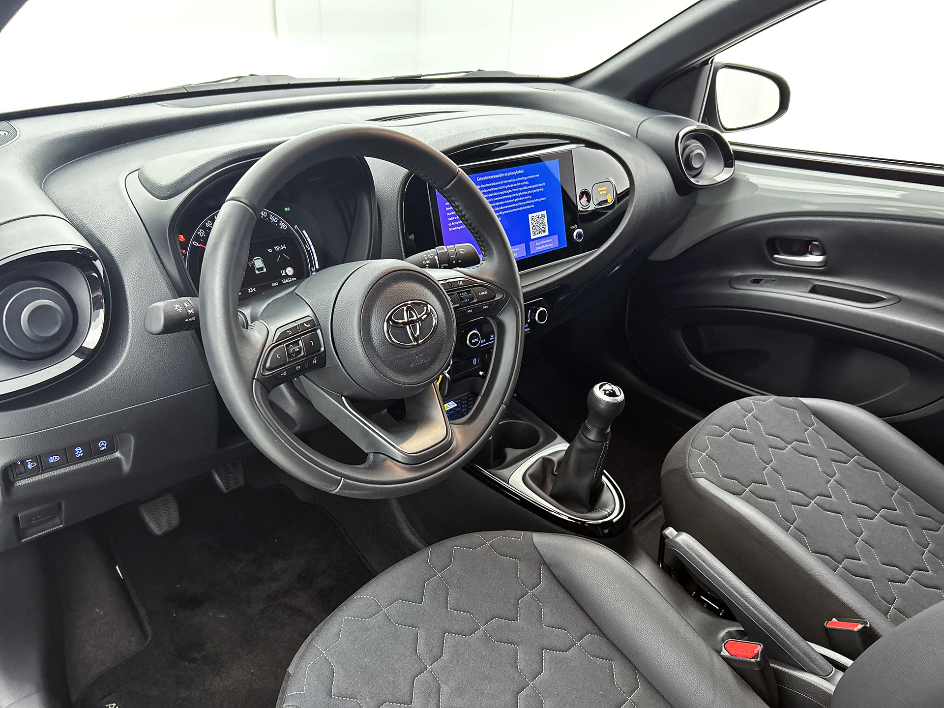 Foto van Toyota Toyota Aygo X