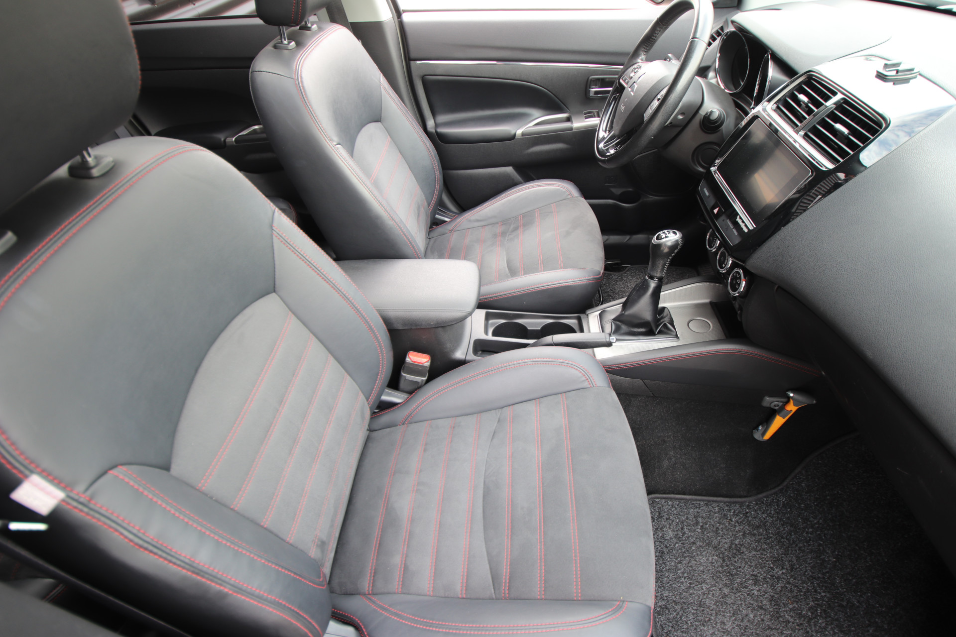 Foto van Mitsubishi Mitsubishi Asx