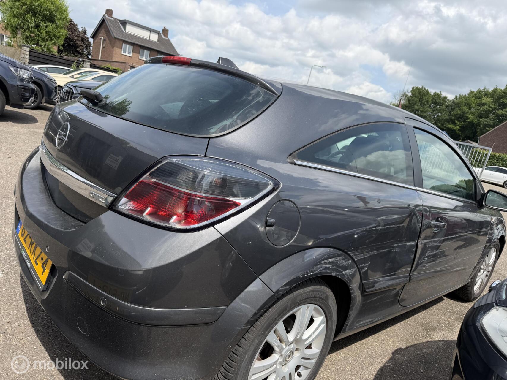 Foto van Opel Astra GTC