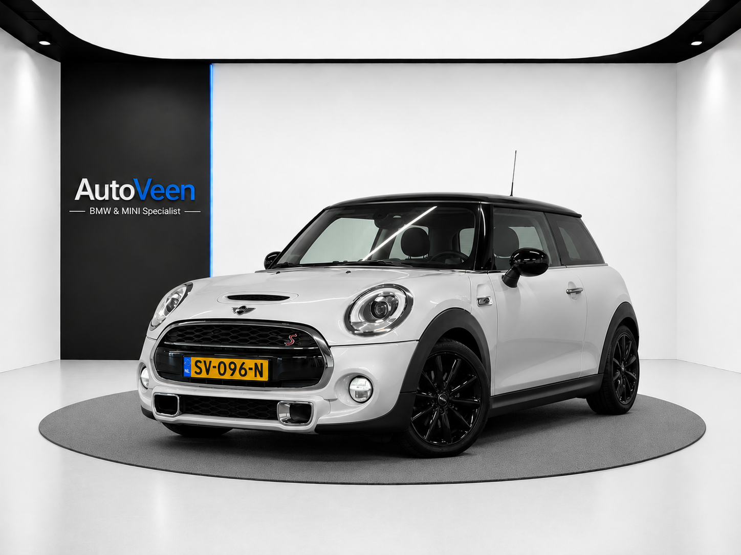 Foto van MINI COOPER S