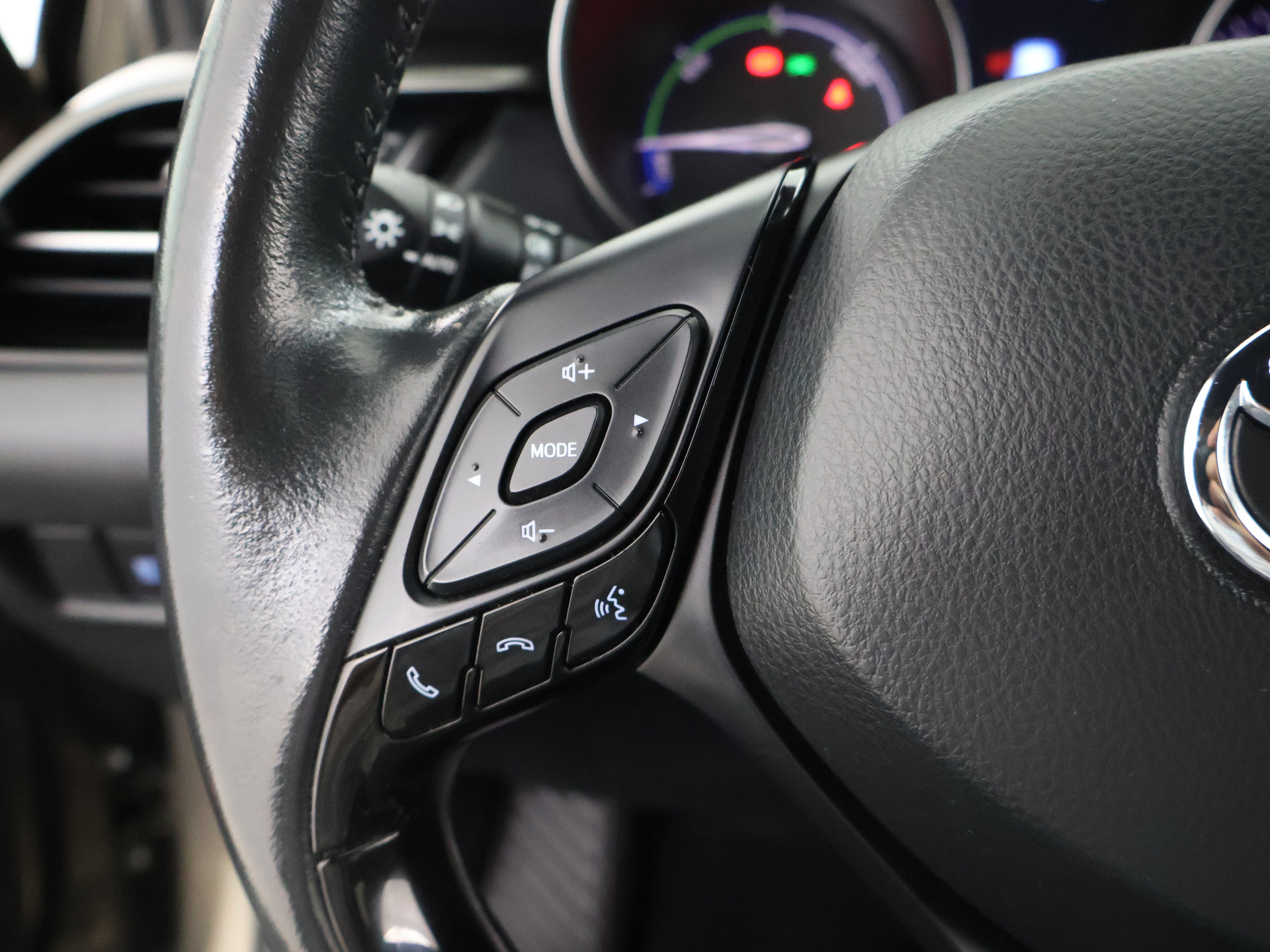 Foto van Toyota Toyota C-hr