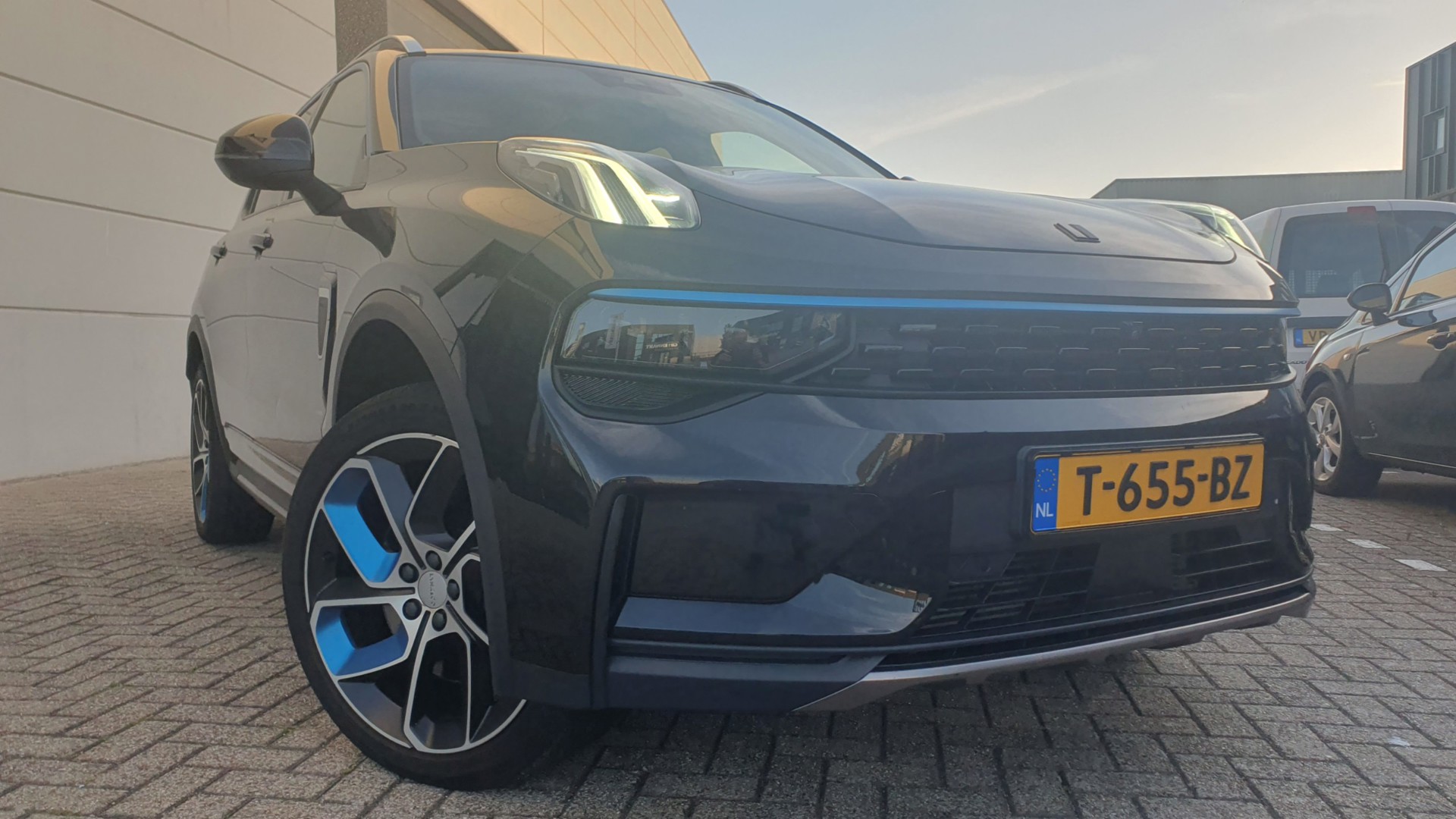 Foto van Lynk&co LYNK & Co 01