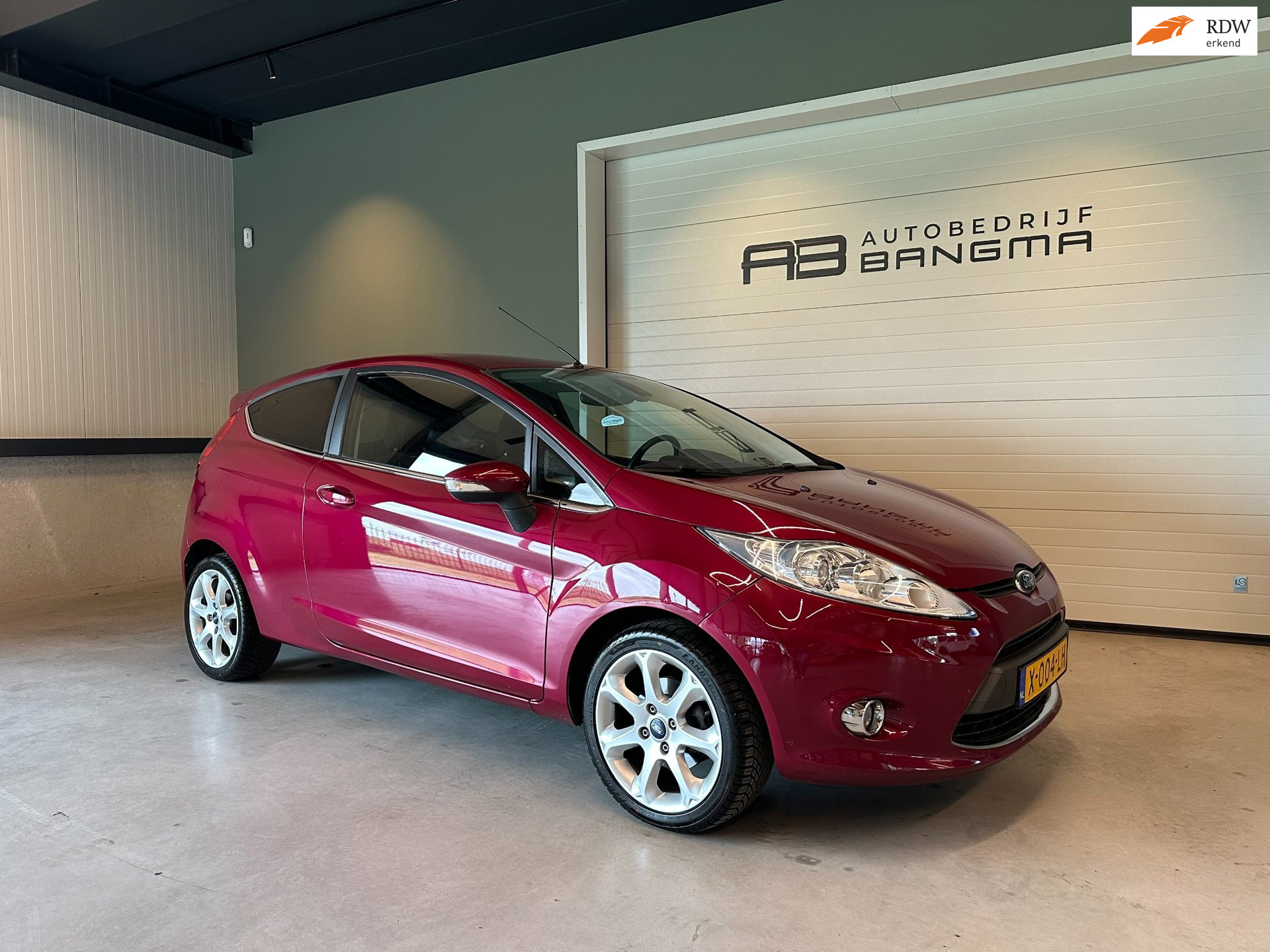 Ford Fiesta 1.25 TITANIUM-uitv|CLIMA AIRCO|LM-VELGEN|ISOFIX|VOICE CONTROL|USB+AUX|VOORRUITVERWARMING|APK+OH.BEURT BIJ AFLEVERING 2009 - voorkant