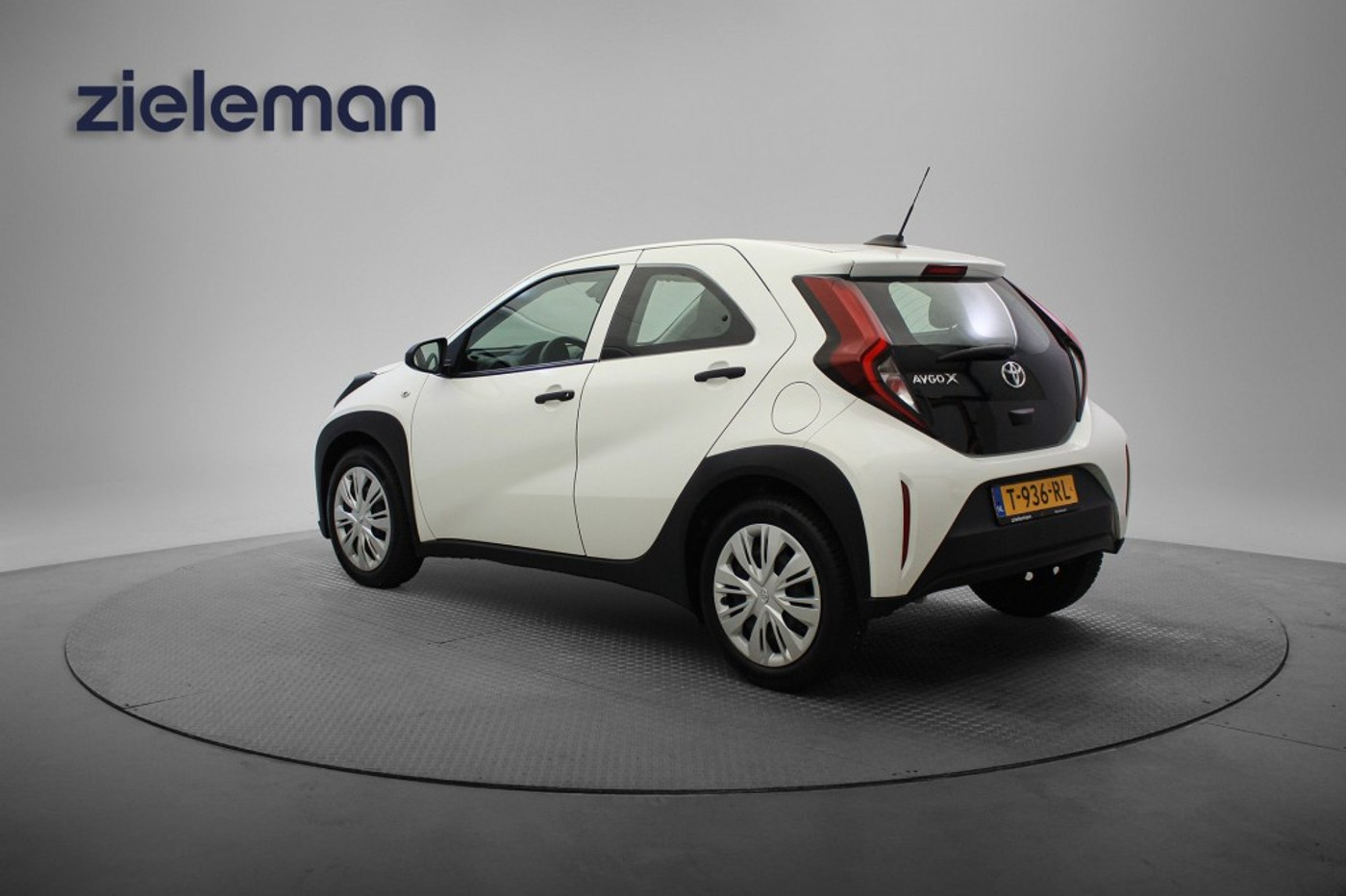 Foto van Toyota Toyota Aygo X