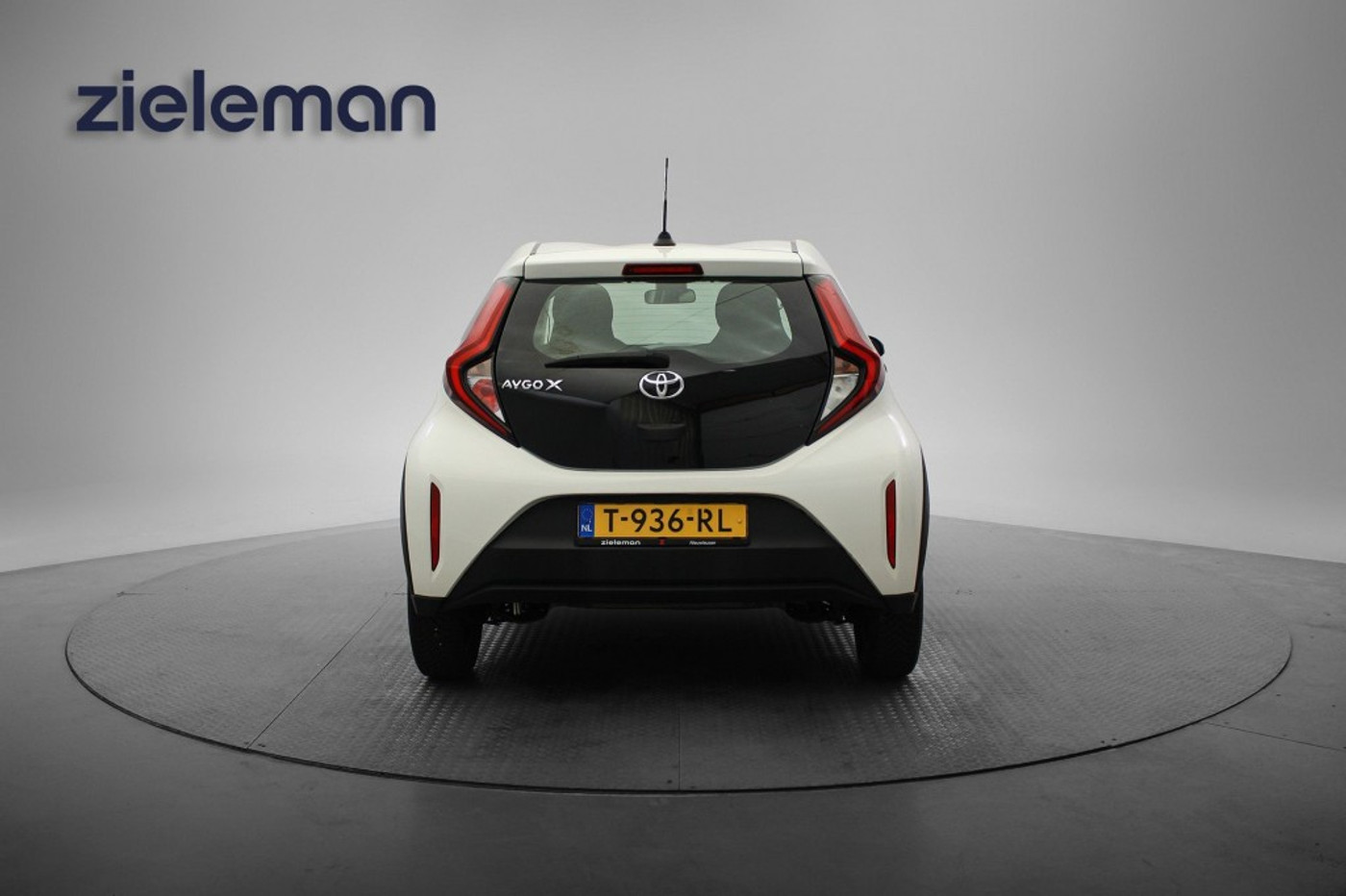 Foto van Toyota Toyota Aygo X