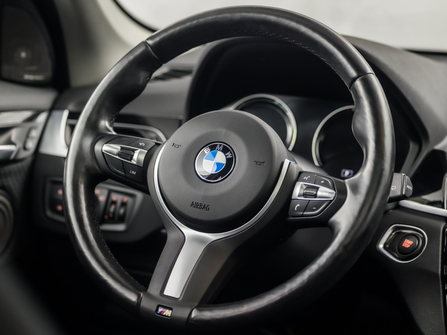 Foto van BMW X1 Xdrive25e