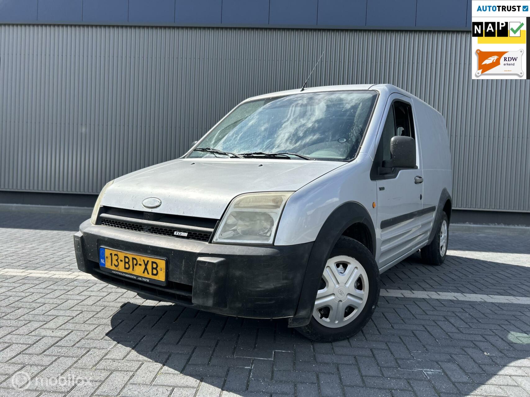 Ford Transit Connect T200S 1.8 TDCi/AIRCO/APK/NAP 2004 - voorkant
