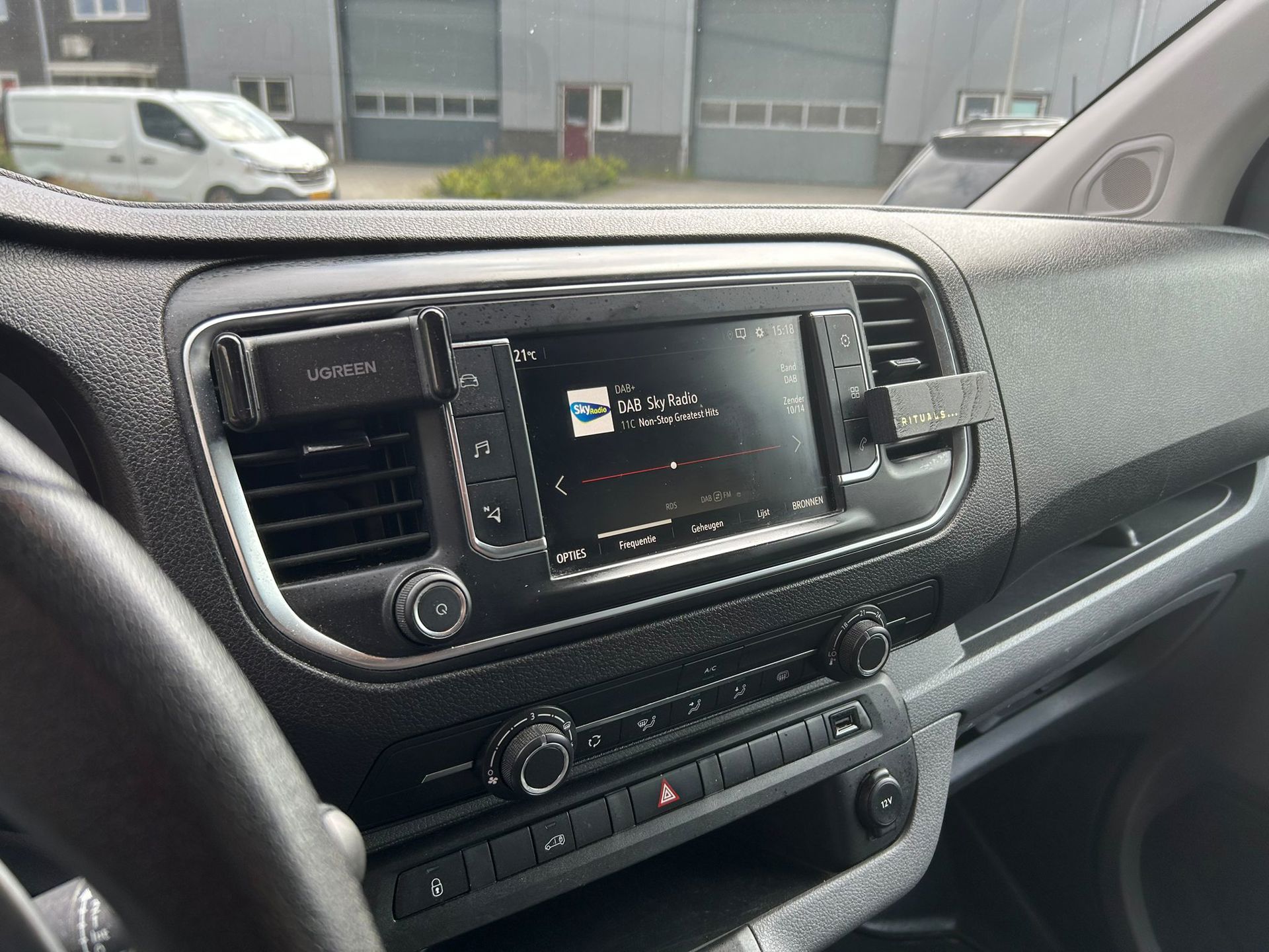 Foto van Opel Vivaro