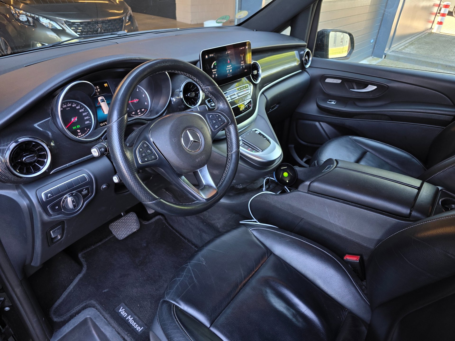 Foto van Mercedes-Benz V-klasse