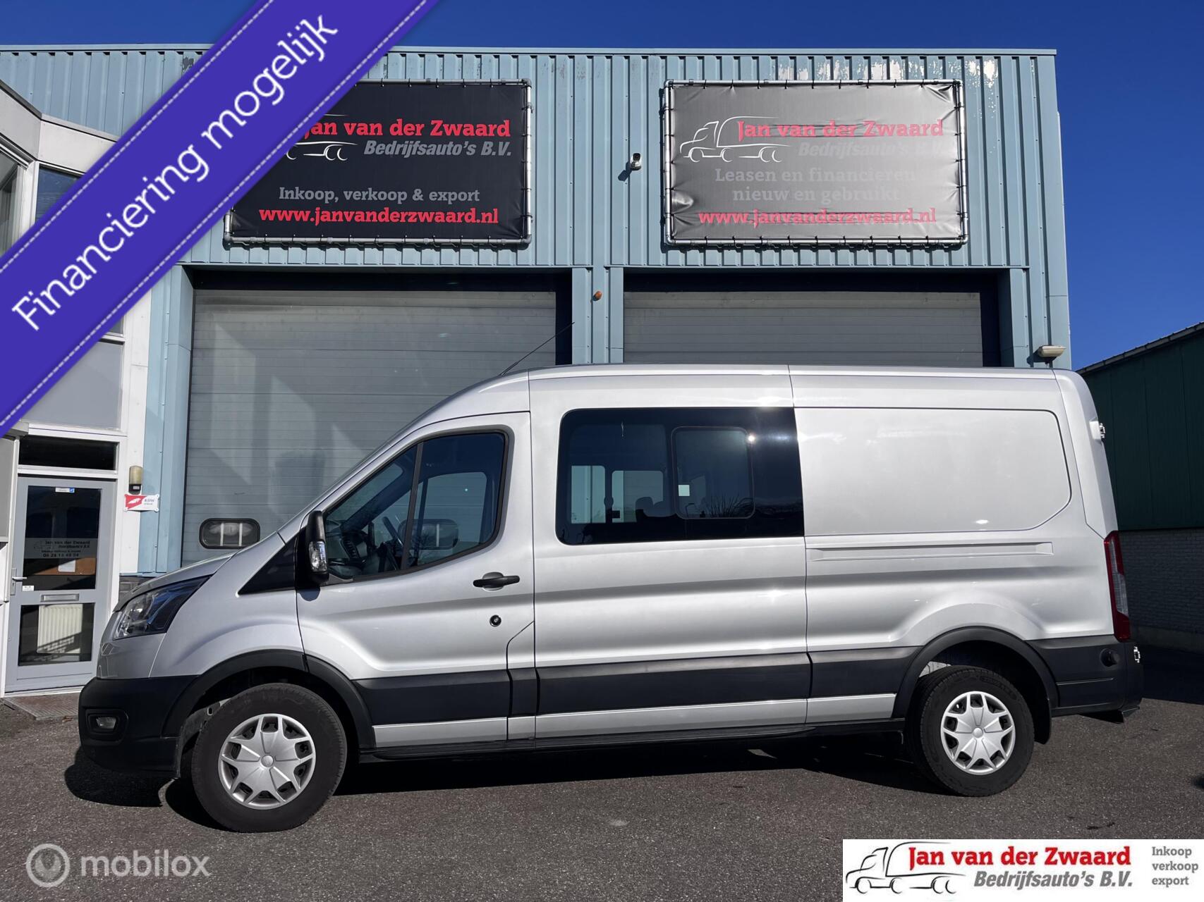 Ford Transit 350 2.0 TDCI Dubbele CabineTrend 2022 - voorkant