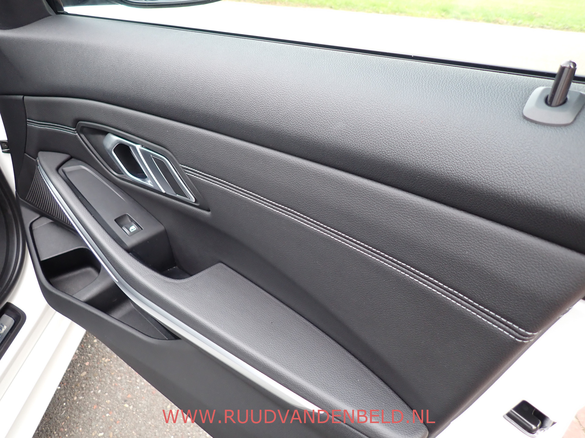 Foto van BMW 330e